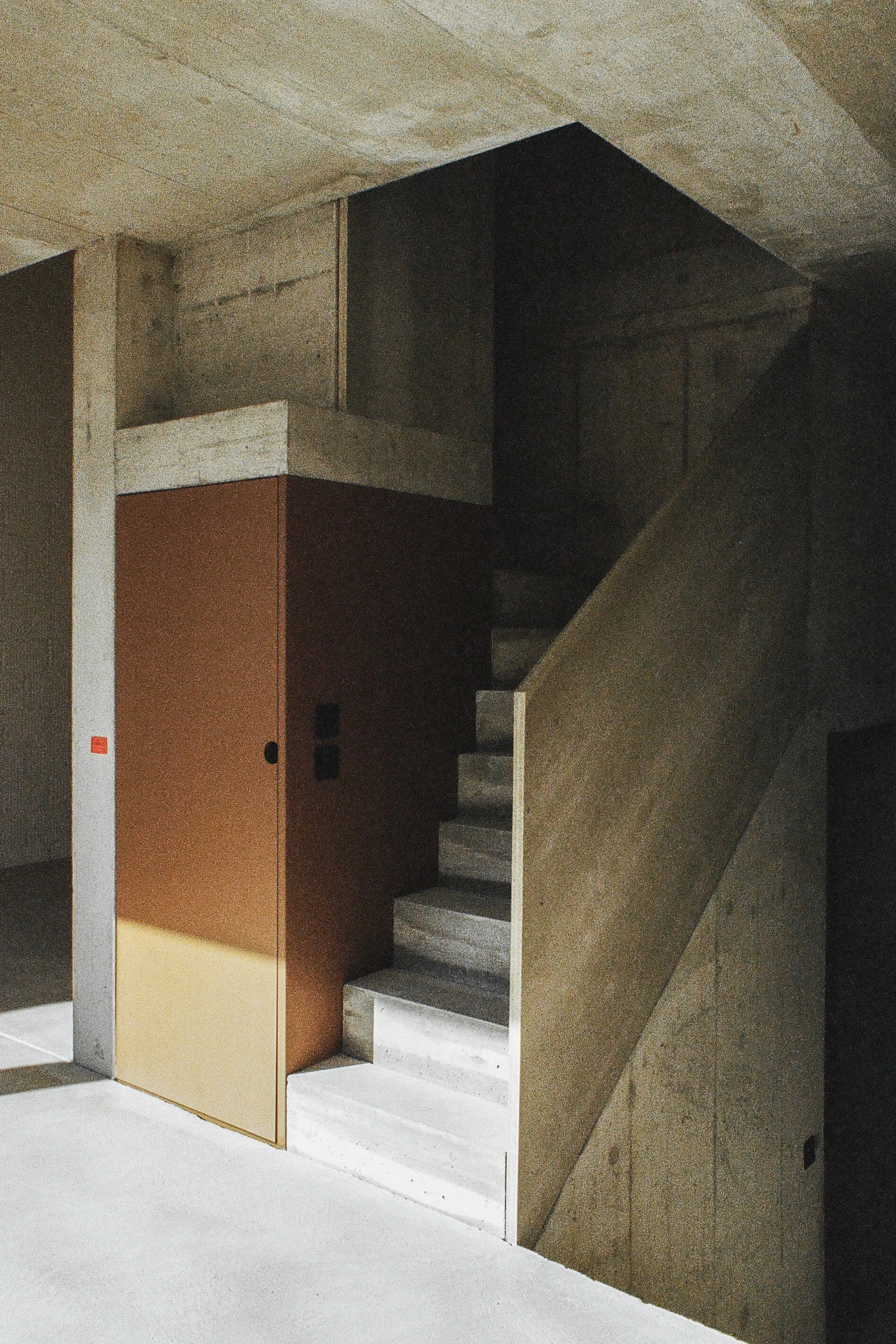 Blaesi by Wallimann Reichen, architecture, interiors, apartment, minimalism, concrete