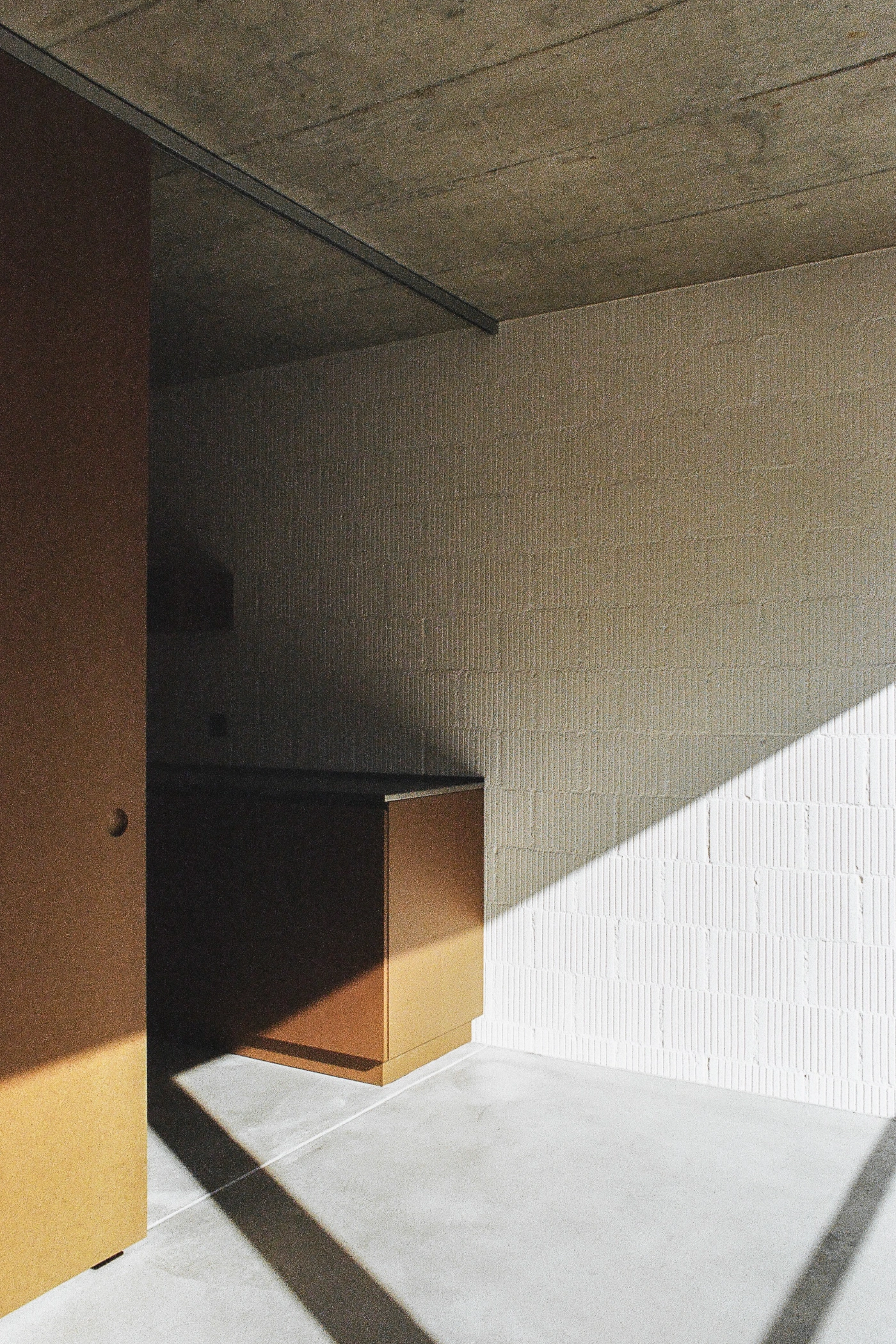 Blaesi by Wallimann Reichen, architecture, interiors, apartment, minimalism, concrete