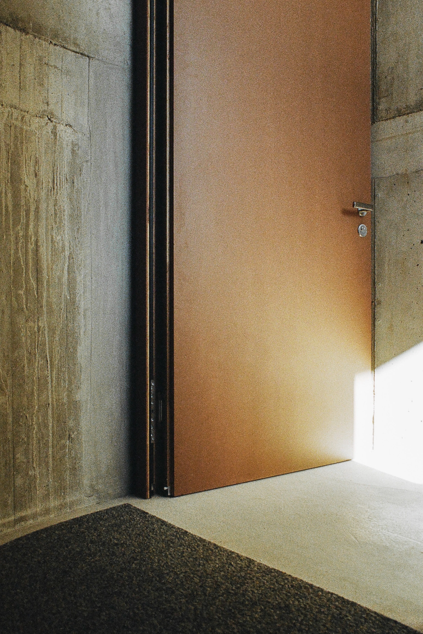 Blaesi by Wallimann Reichen, architecture, interiors, apartment, minimalism, concrete