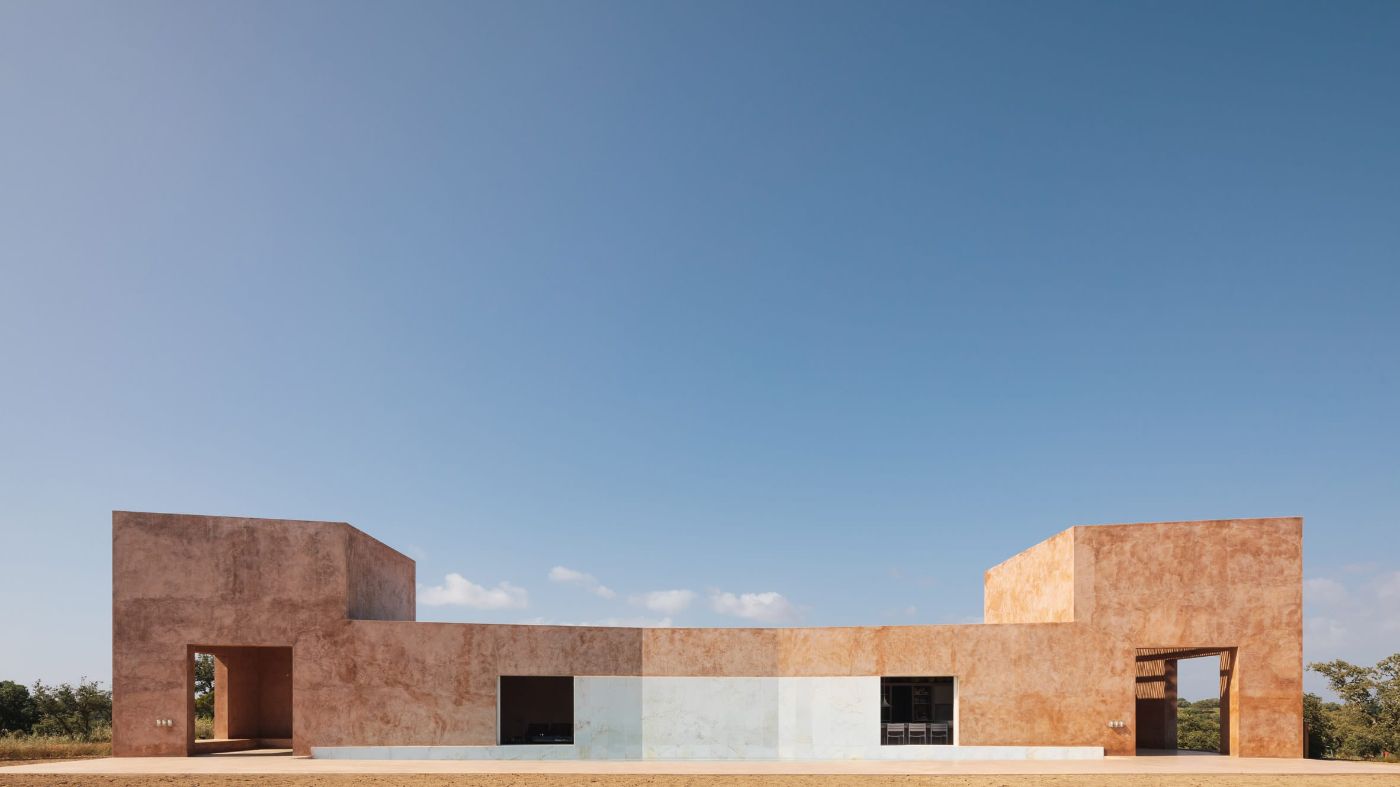 Casa Azul by Ricardo Bak Gordon, villa, familyhouse, portugal, interiors, architecture