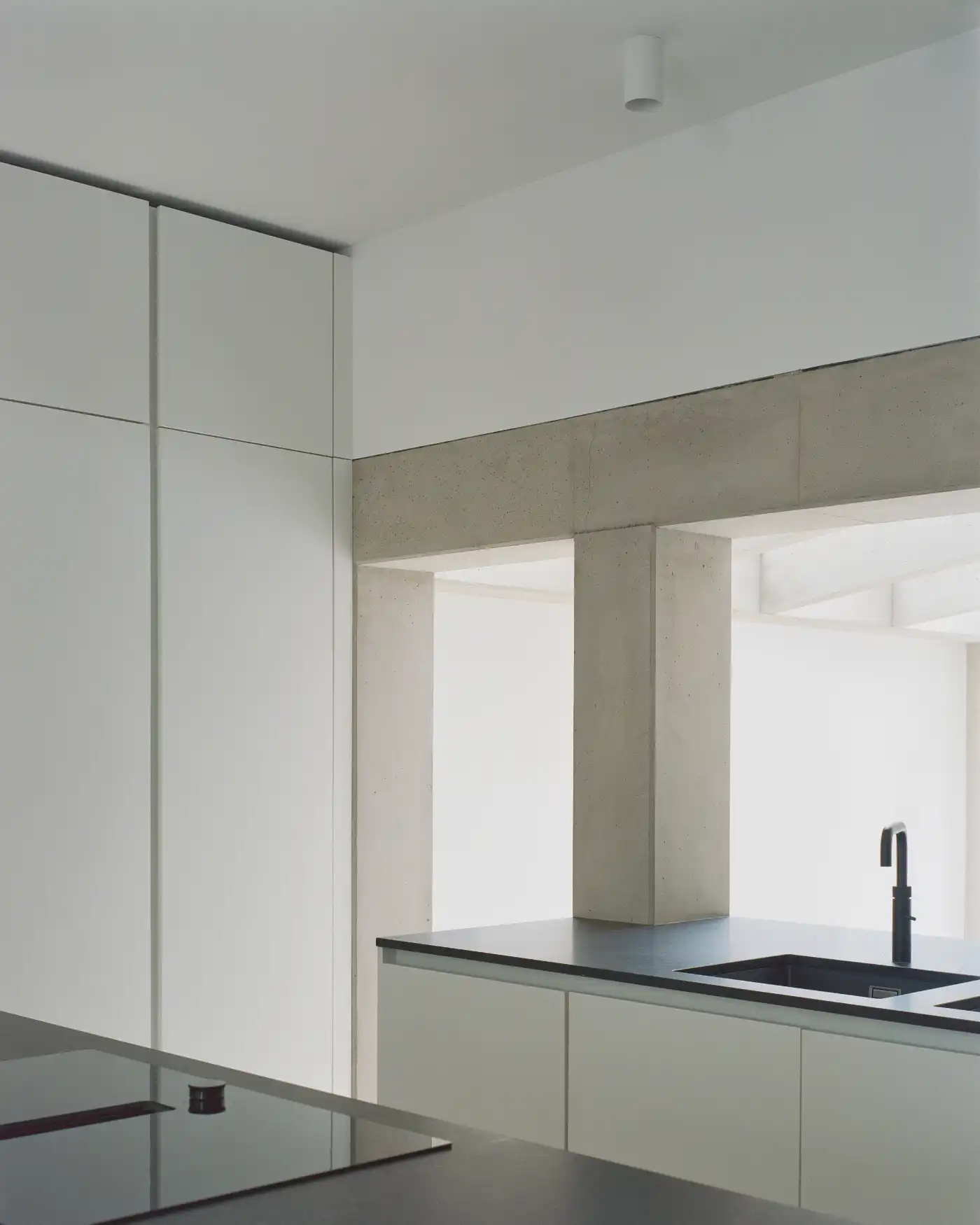 Framework House by Studio McW, concrete, extension, familyhouse, wood, minimalism