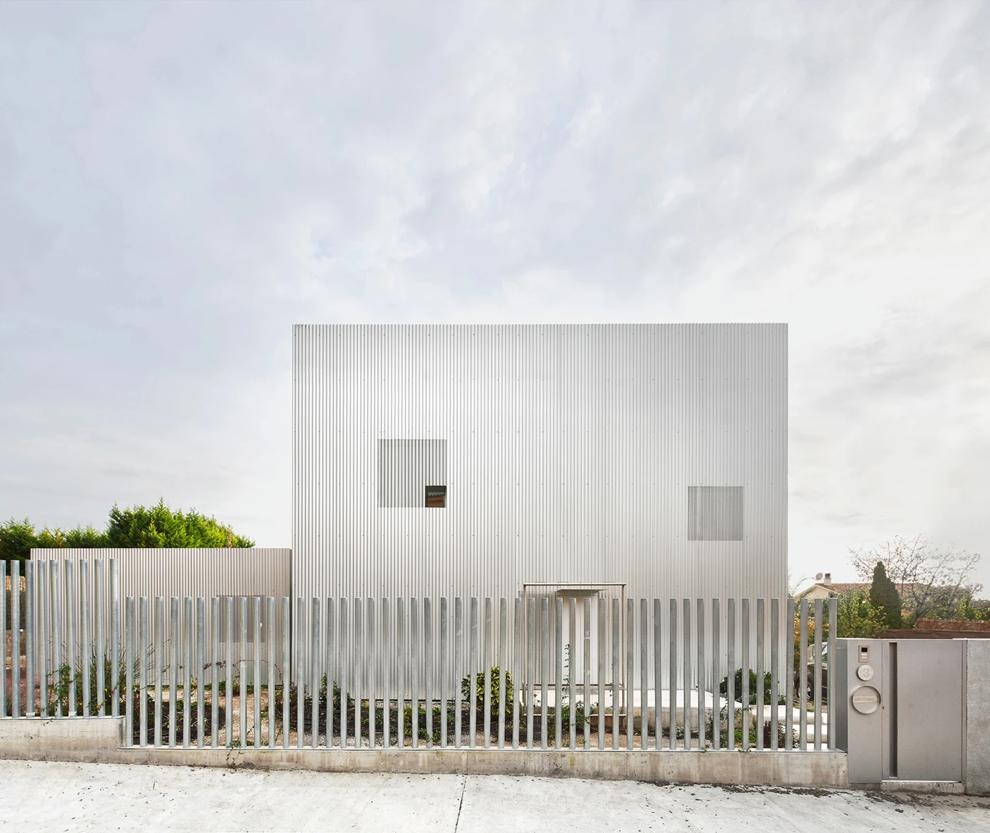 House 011 by Arquitecturia, minimalism, architecture, familyhouse, aluminium, interiors