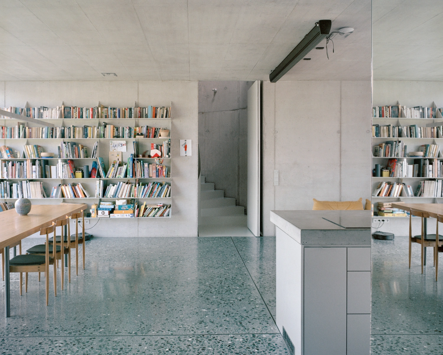 Villa Bôrik by Plural, villa, familyhouse, concrete, architecture, interiors