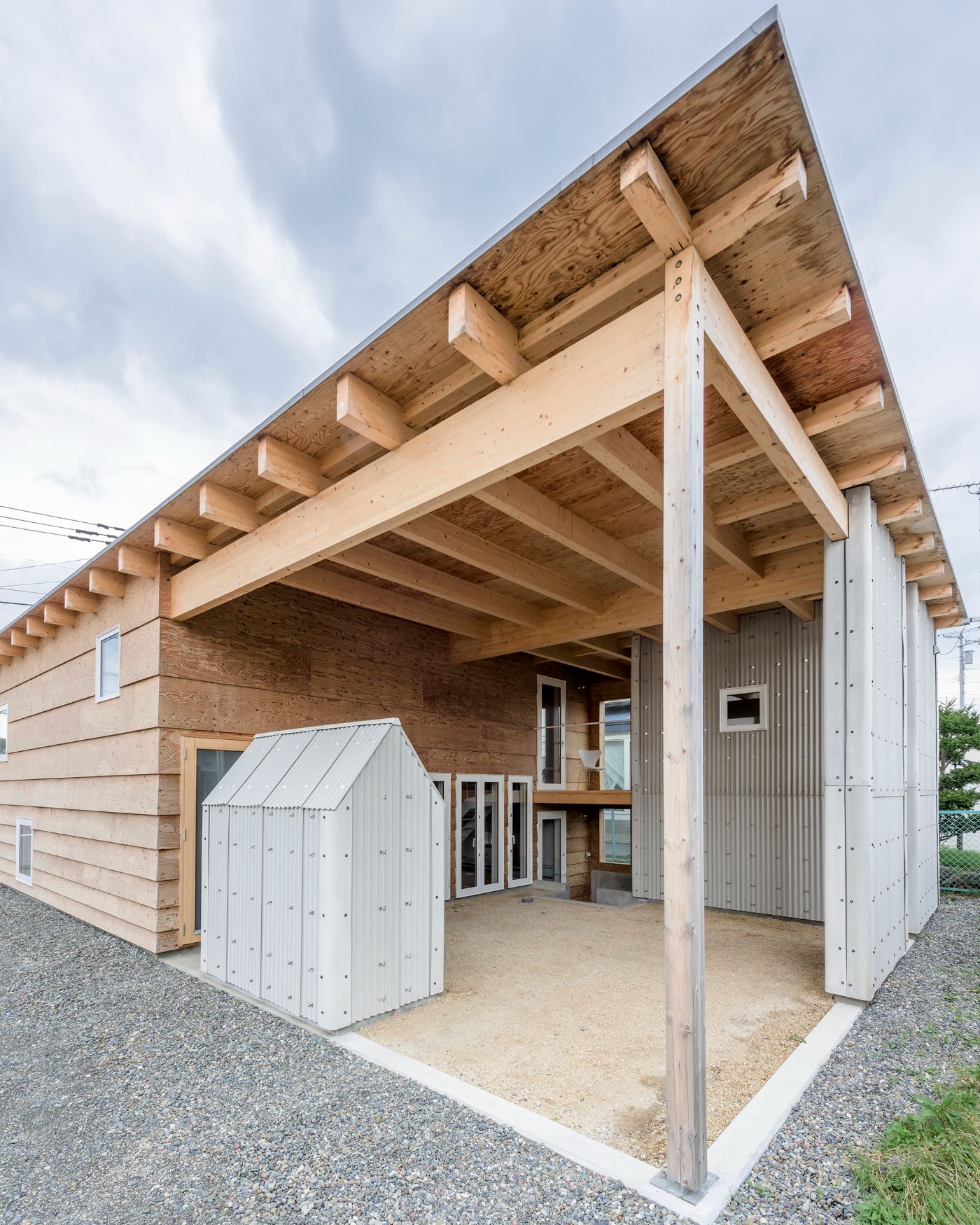 Roof and Rectangular House by Jun Igarashi Architects, japan, familyhouse, architecture, minimalism, interiors