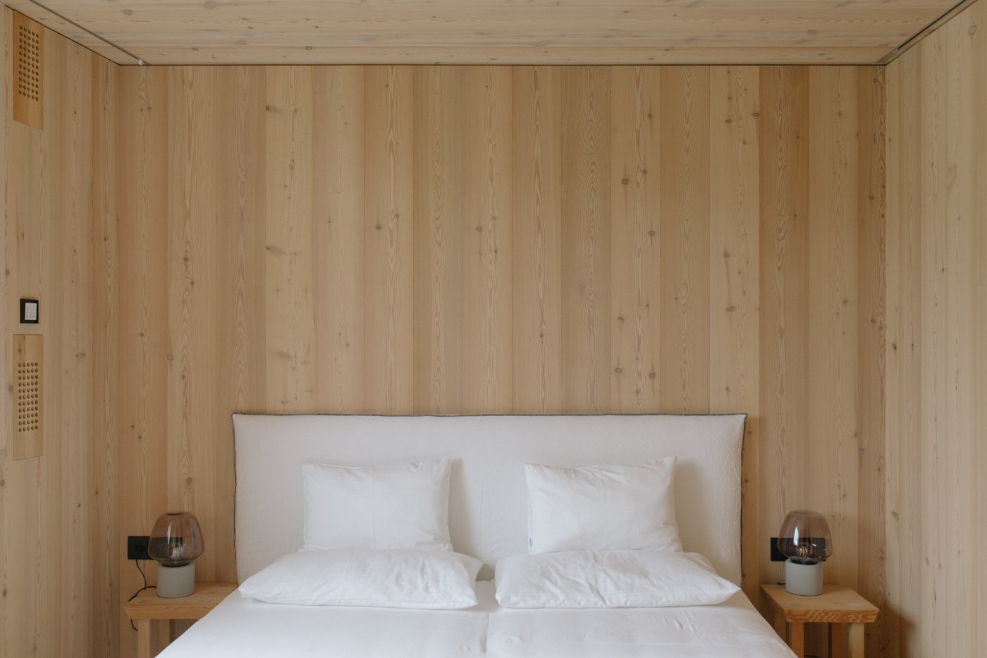 Larix Lodge by Christiane Agreiter captured by Thisispaper Studio, holiday-house, wood, concrete, craft, interiors