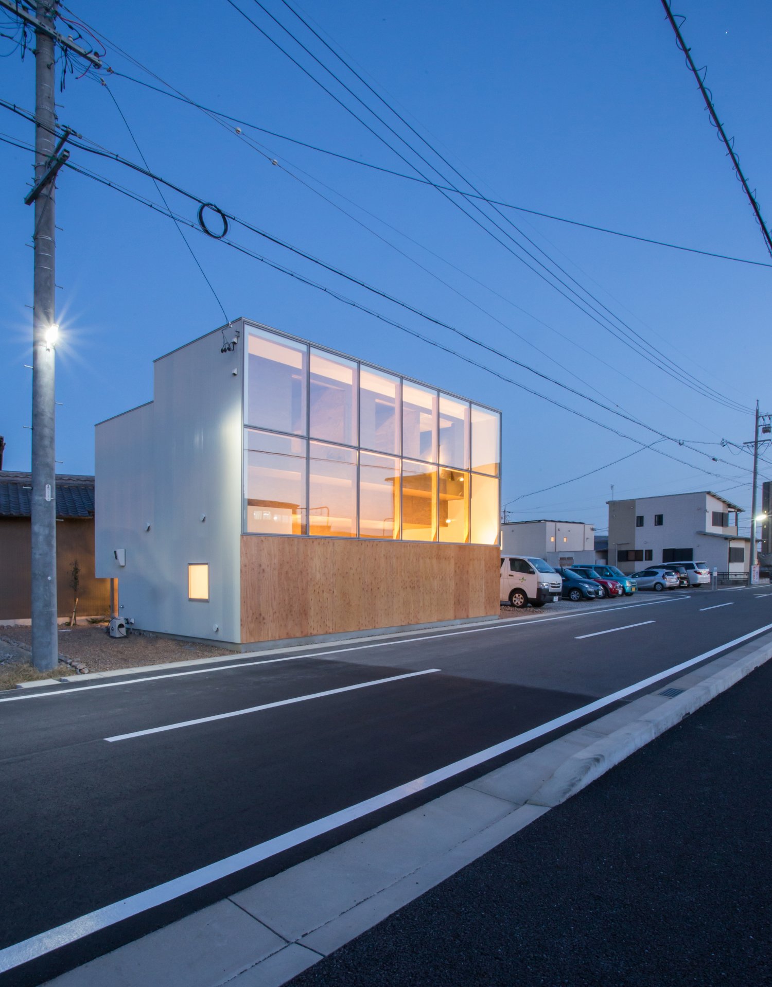 House ST by 1-1 Architects, japan, architecture, familyhouse, plywood, minimalism