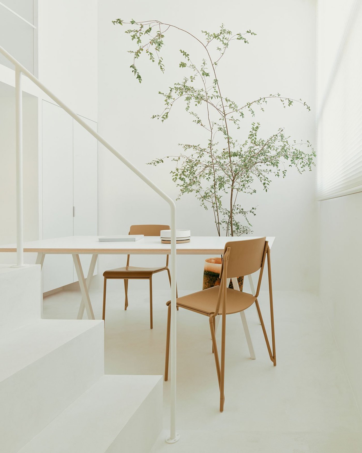 Apartment by 2 Books Design Studio, studio, interiors, white, minimalism, plywood