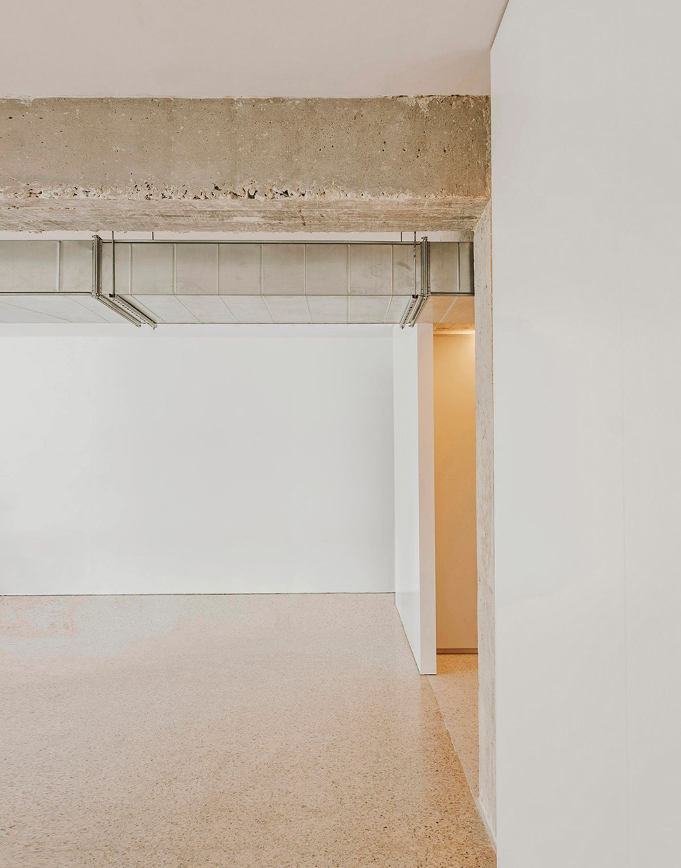 Loft Llull by Skye Maunsell and Jordi Veciana, loft, architecture, interiors