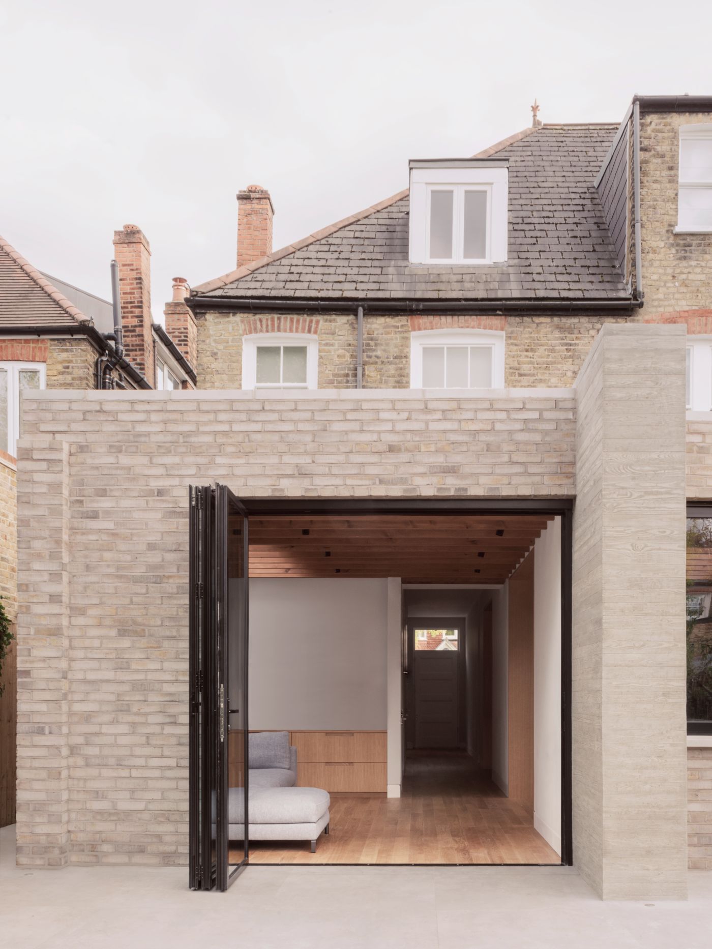 RR Residence by Studio McW, interiors, architecture, renovation, brick, minimalism