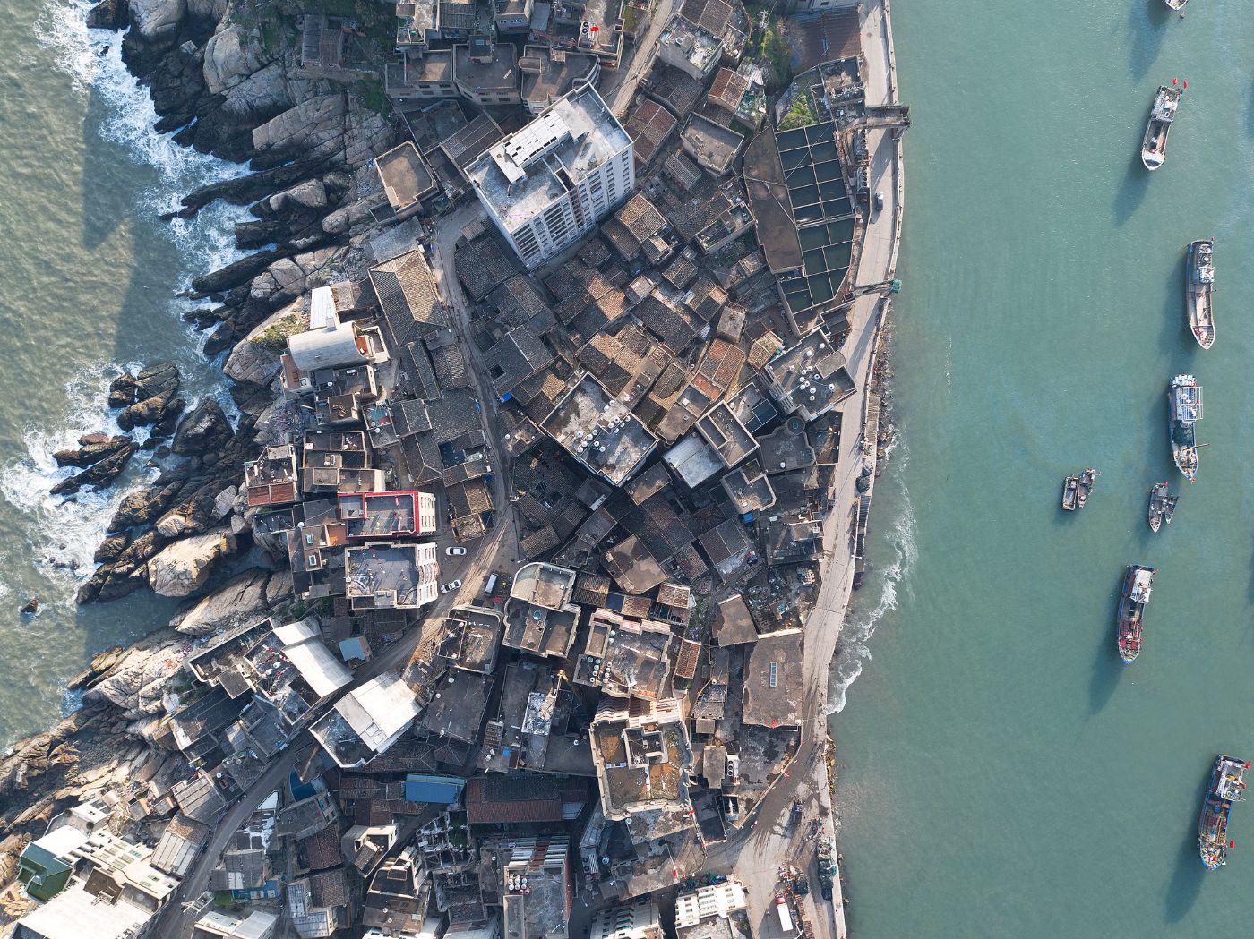 Captain’s House by Vector Architects, china, architecture, renovation, extension, concrete