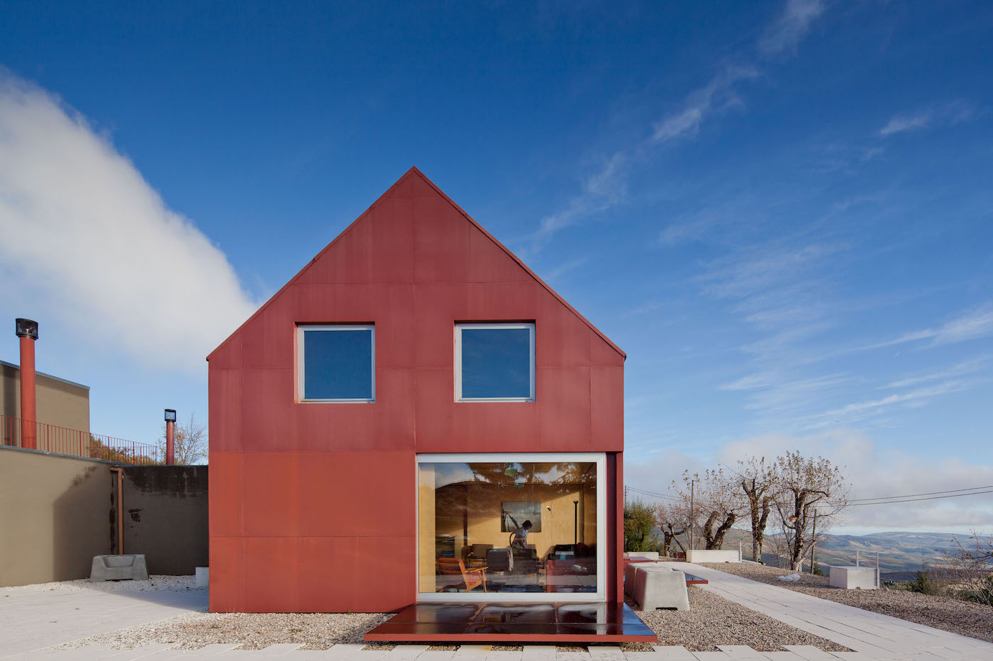 Casa das Penhas Douradas by Pedro Brígida, hotel, portugal, architecture, interiors, plywood