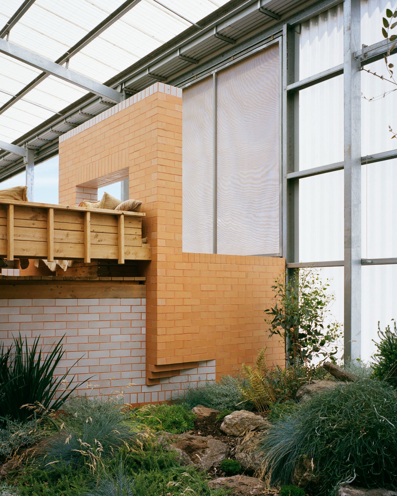 Daylesford Longhouse by Partners Hill, farmhouse, architecture, wood, brick, minimalism