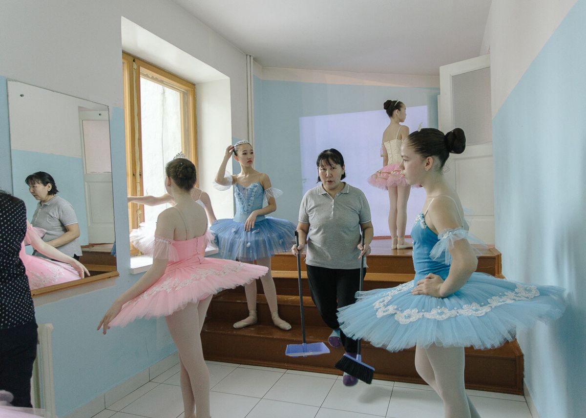 Sakhawood by Alexey Vasilyev, photography, documentary, russia, people