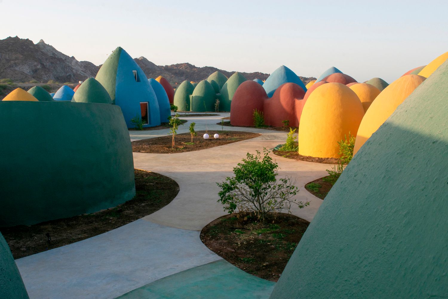 Presence in Hormuz 2 by ZAV Architects, holiday-house, cabins, architecture, colors, nature