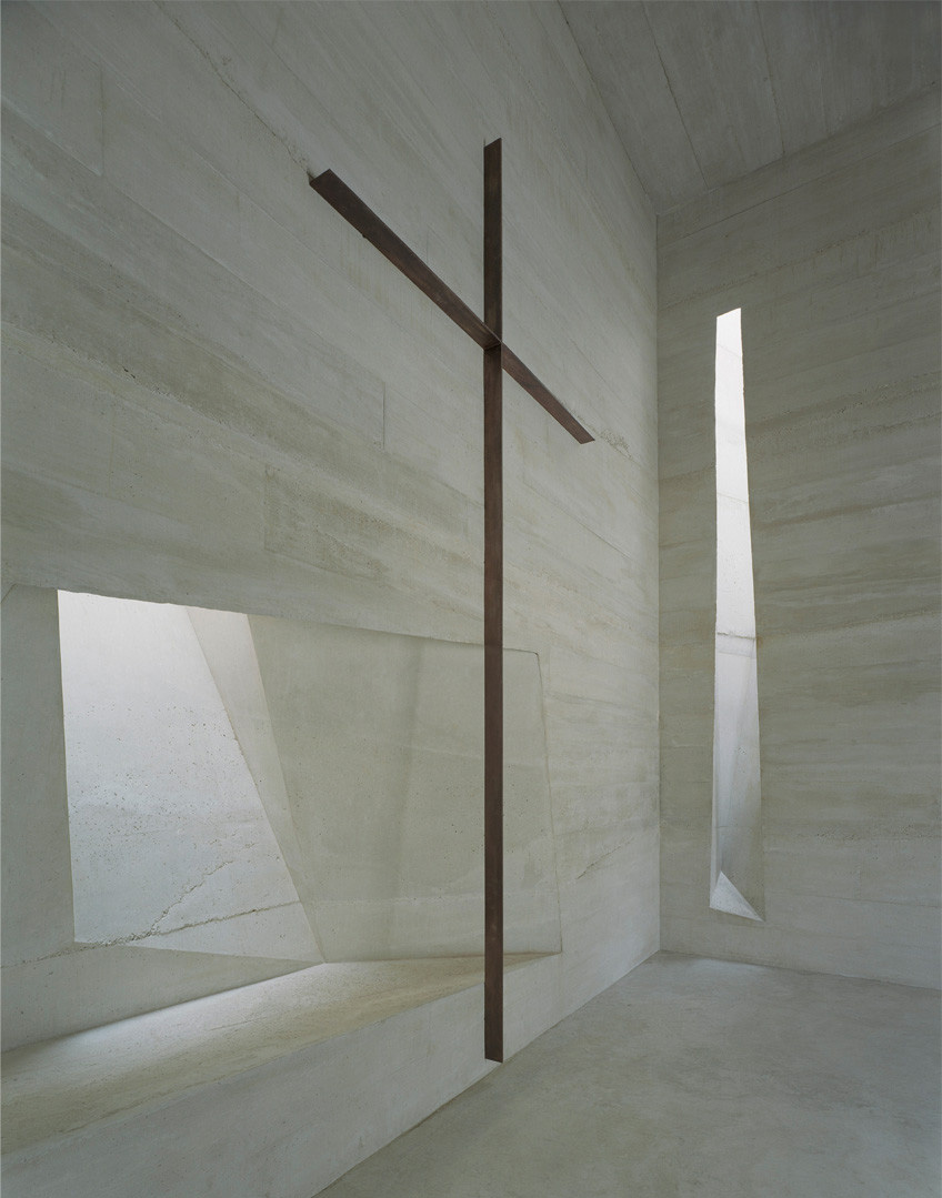 Holy Rosary Church Complex by Trahan Architects, sacral, architecture, concrete, glass, chapel