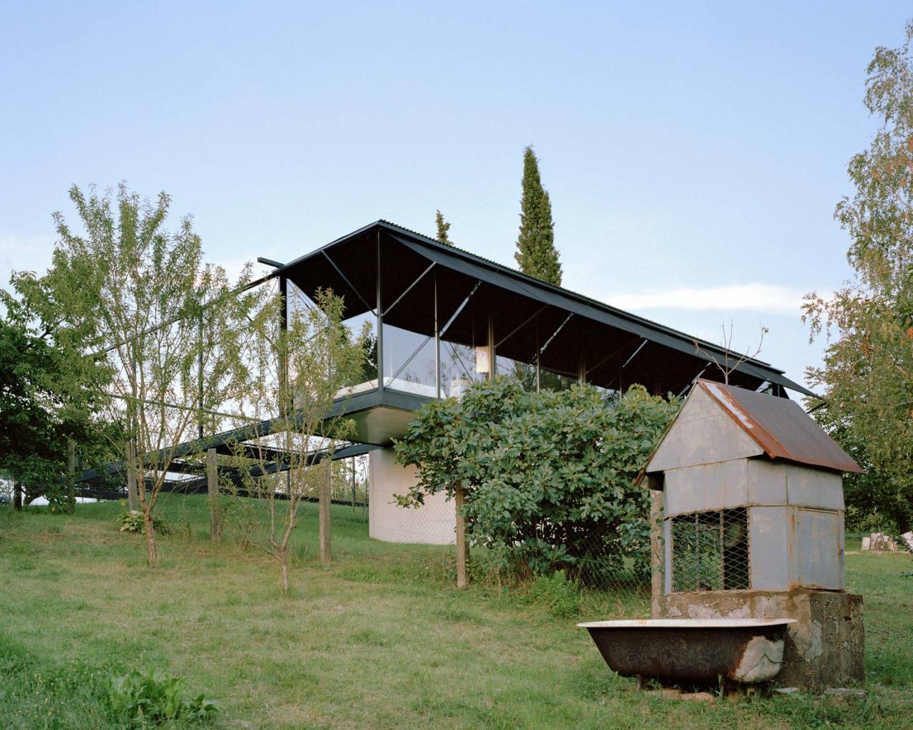 The Avala House by TEN Studio, holiday-house, architecture, concrete, steel, glass