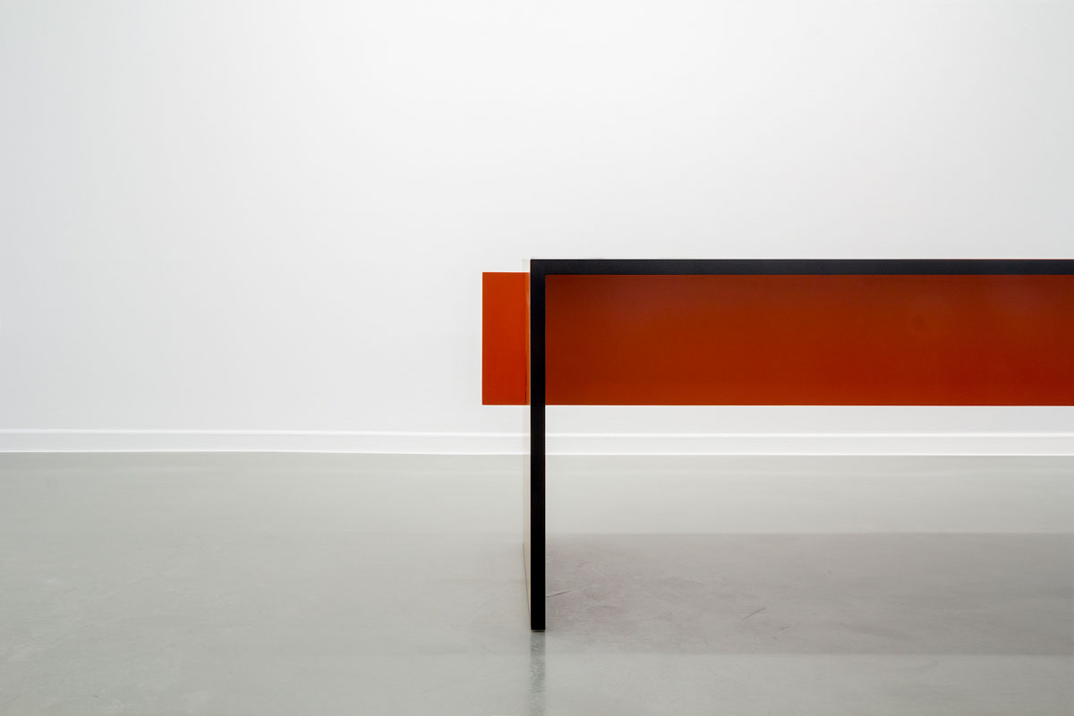 Entreplanta by Marta Ayala Herrera and Cito Ballesta — A modular furniture collection photographed in a minimalist institutional setting.