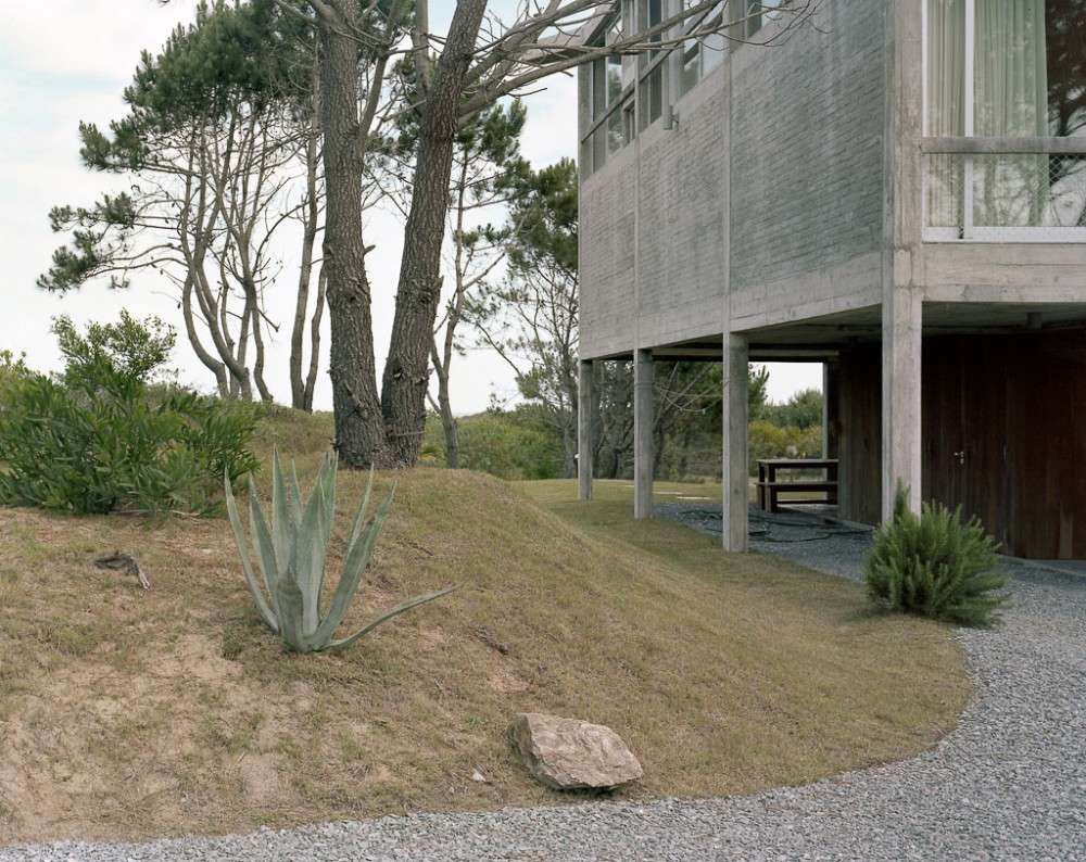Rocha Residence by Brandhuber+, holiday-house, concrete, architecture, modular, plywood