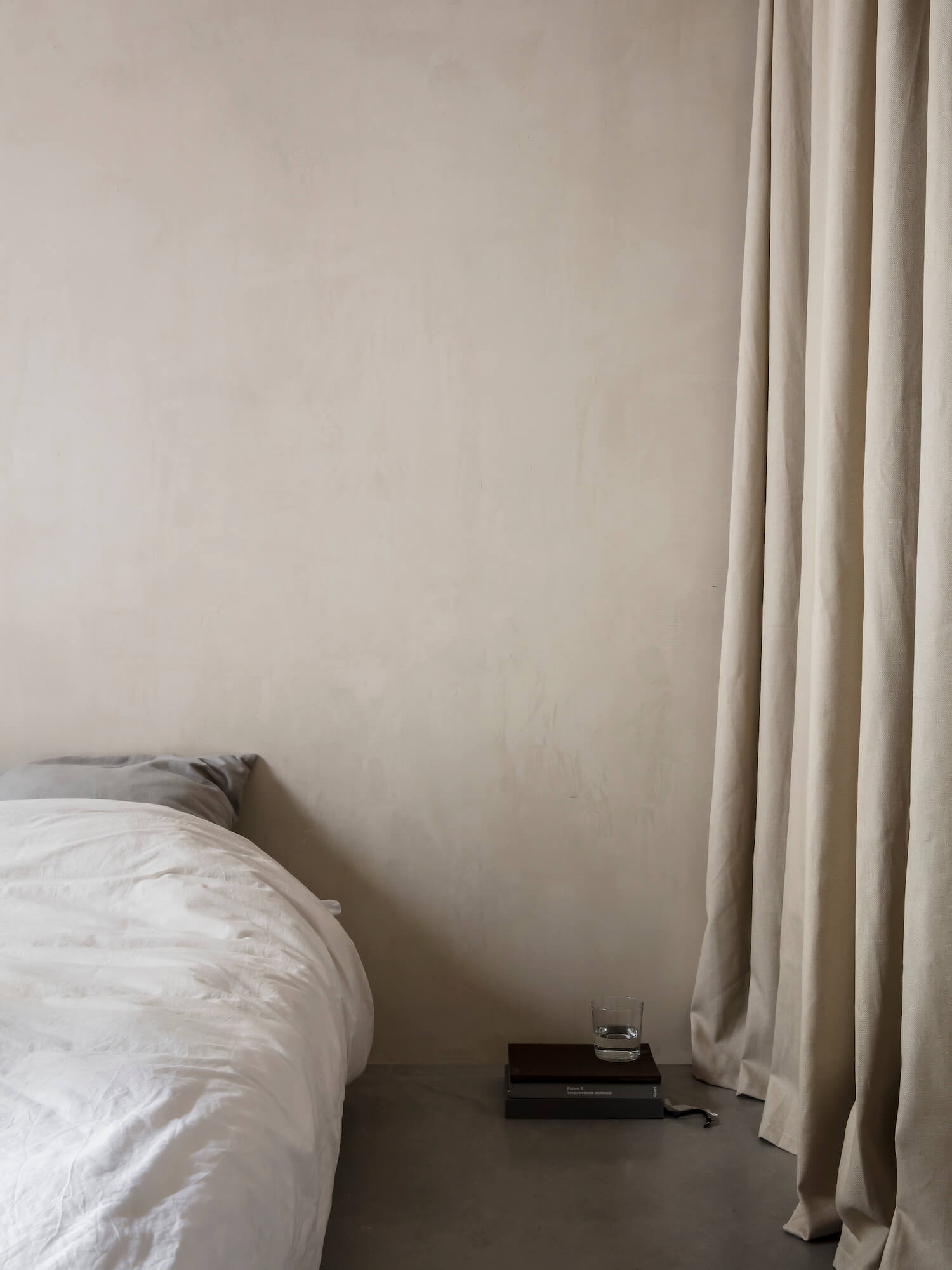 Glogauer Strasse Apartment by Mar Plus Ask, apartment, interiors, renovation, wood, concrete