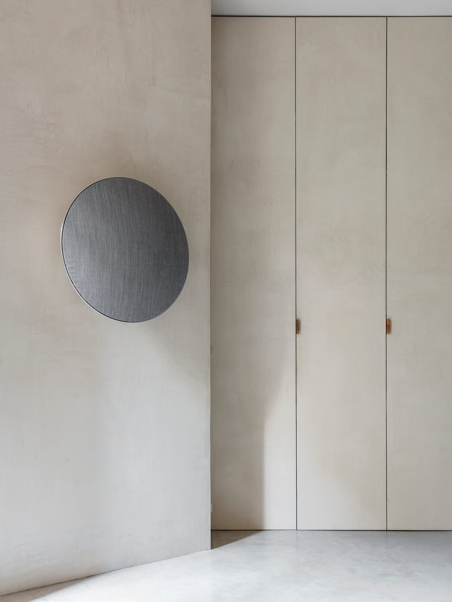 Glogauer Strasse Apartment by Mar Plus Ask, apartment, interiors, renovation, wood, concrete