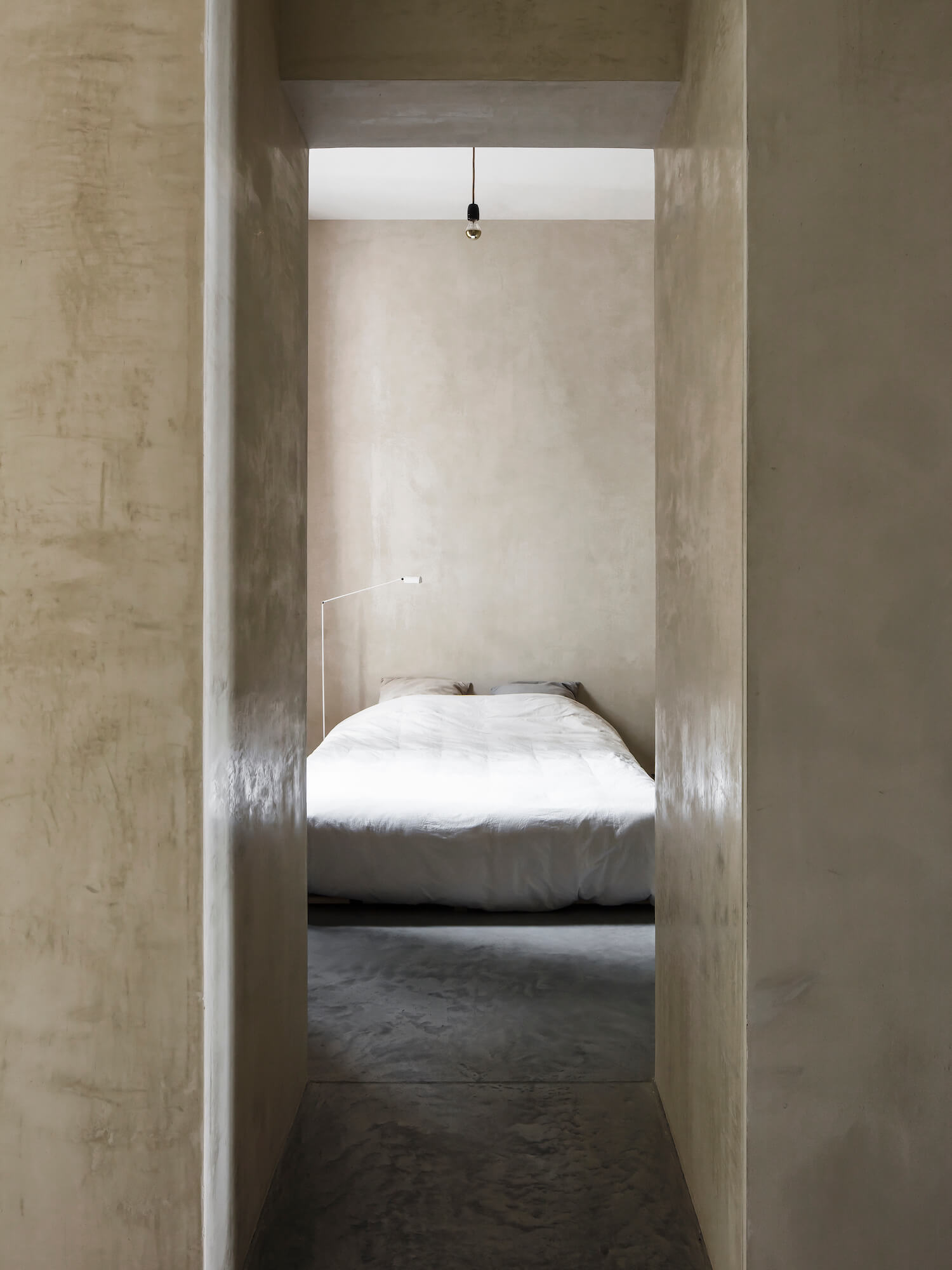 Glogauer Strasse Apartment by Mar Plus Ask, apartment, interiors, renovation, wood, concrete