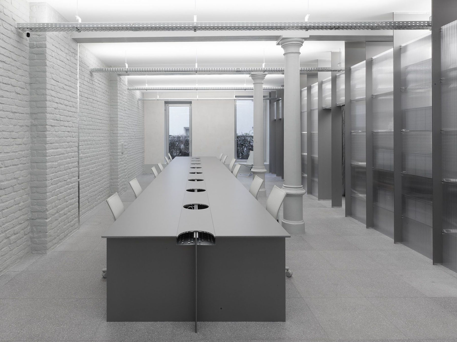 Bureau Borsche Office by Gonzalez Haase AAS, workspace, interiors, design, Industrial, minimalism