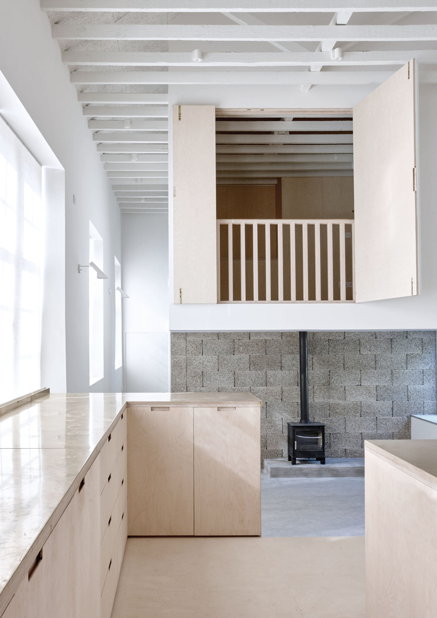 Merrydown House by McLaren Excell, apartment, interiors, minimalism, wood, concrete