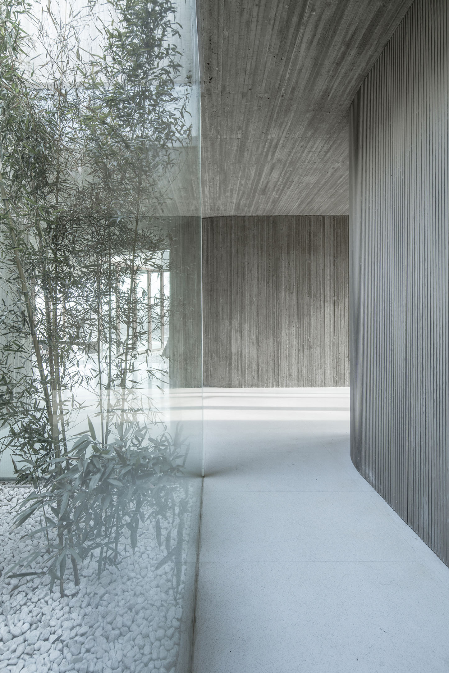 Waterside Buddist Shrine by ARCHSTUDIO, sacral, architecture, china, concrete, wood