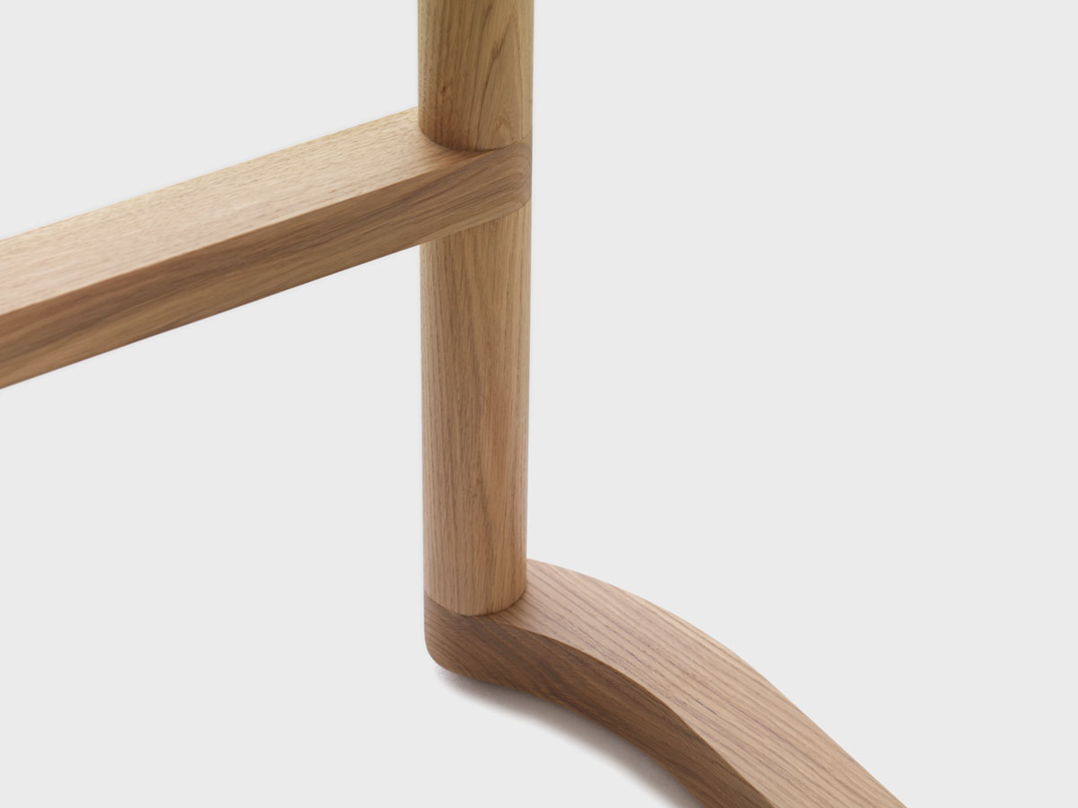 Pier Chair by Leonard Kadid — Detail view of the Pier Chair's joinery demonstrates Leonard Kadid's commitment to mortise and tenon construction.