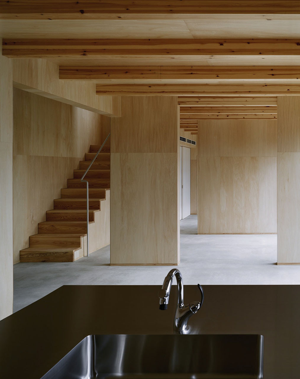 Casa 'na' by Shuji Hisada, familyhouse, architecture, japan, wood
