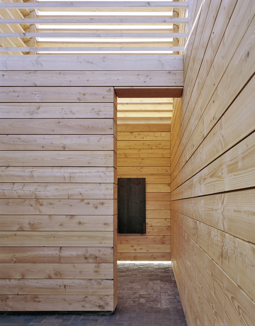 Field Chapel in Boedigheim by students of IIT and Ecker Architekten, chapel, sacral, architecture, wood