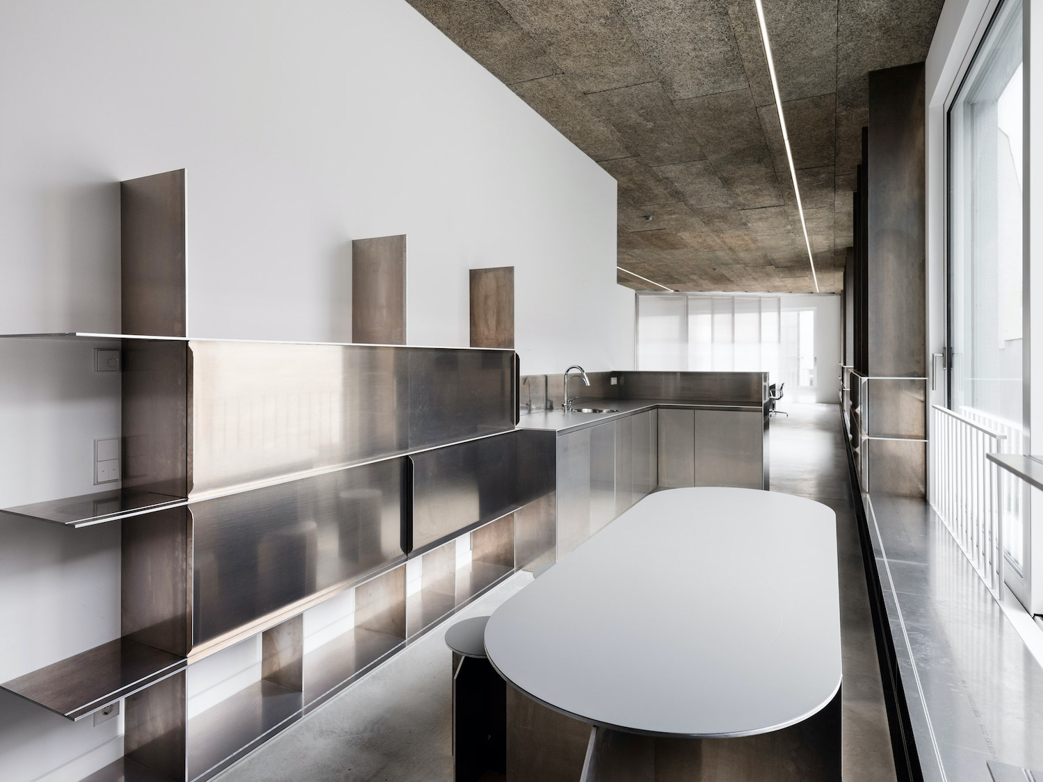 Bam Office Berlin by Gonzalez Haase AAS, interiors, berlin, aluminium, workspace, lifestyle