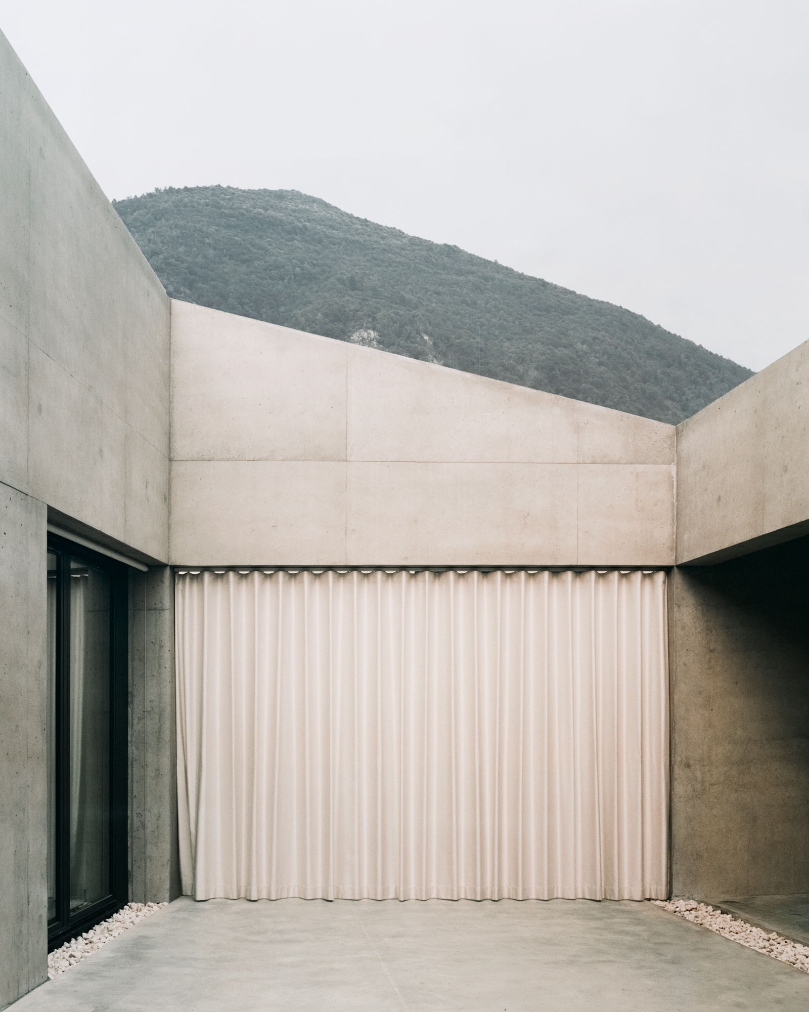 Pyramid House by DF_DC, swiss, architecture, familyhouse, minimalism, concrete