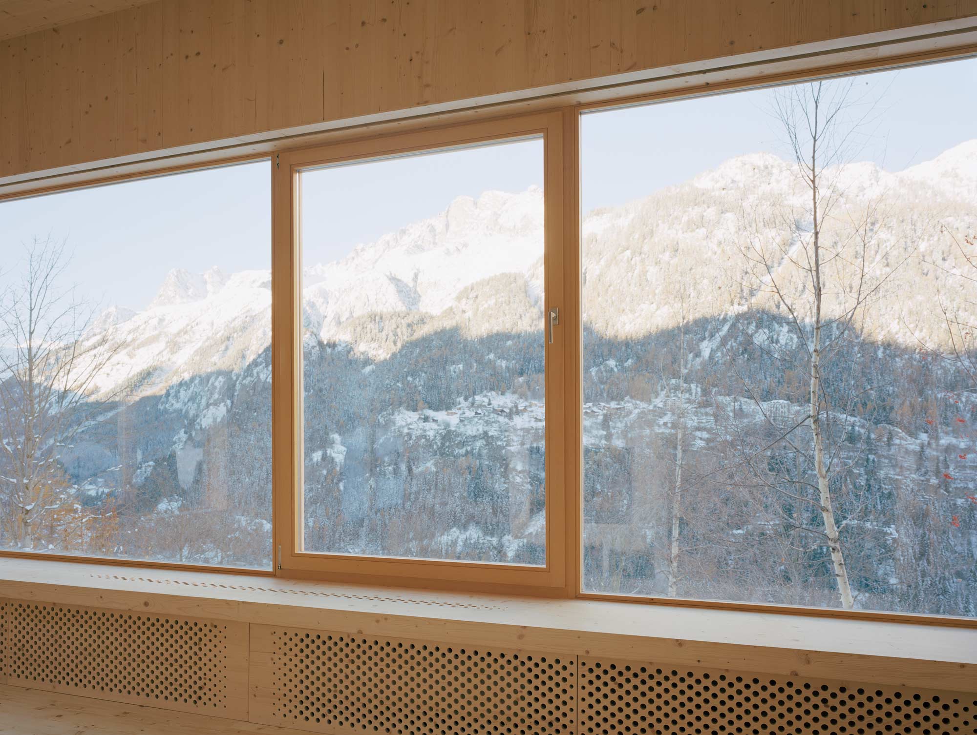 House in Les Jeurs by Lacroix Chessex Architects, architecture, holiday-house, mountain, stone, wood