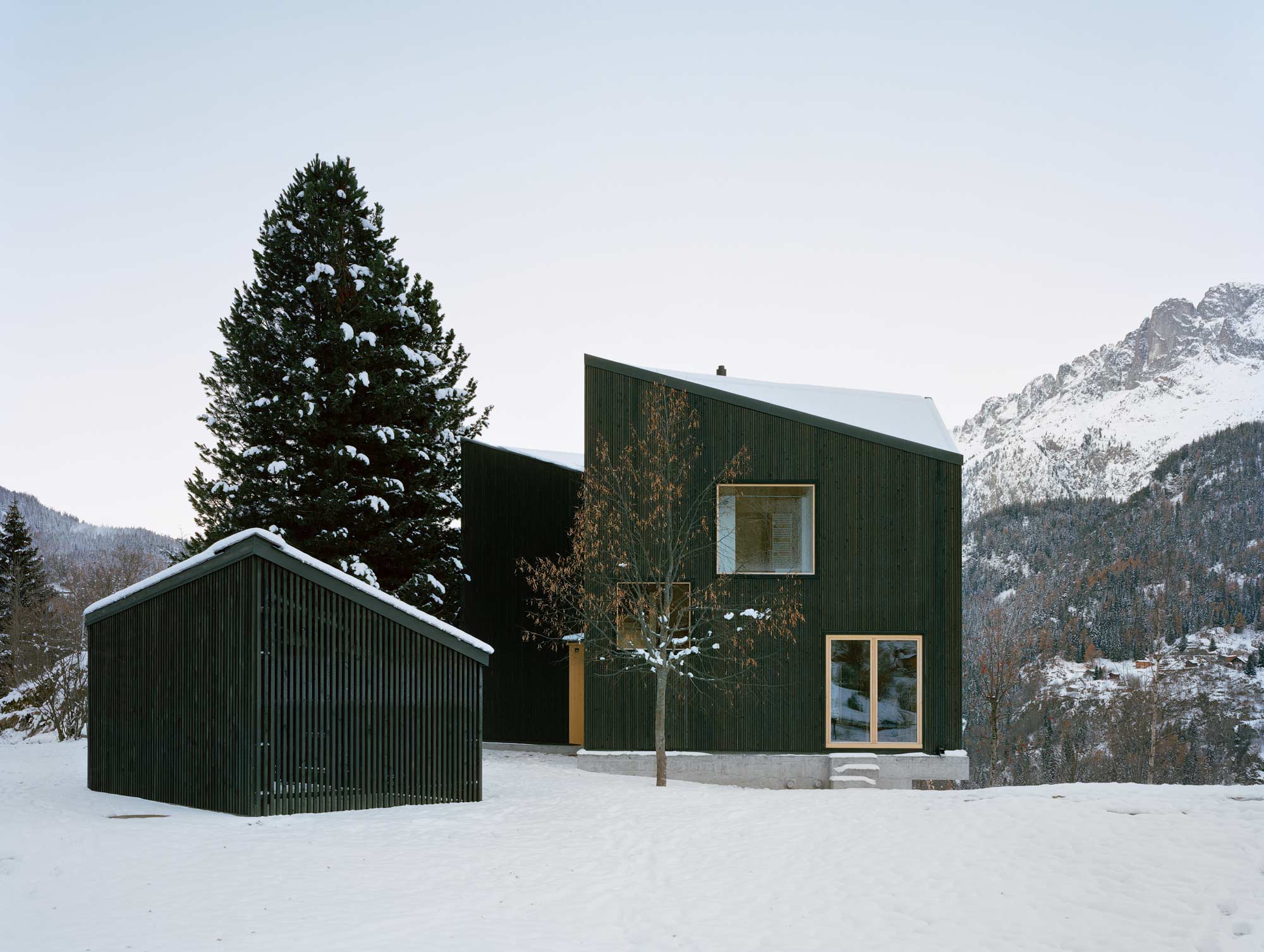 House in Les Jeurs by Lacroix Chessex Architects, architecture, holiday-house, mountain, stone, wood