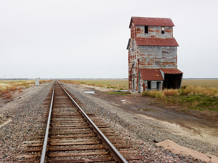 Roadside America by Josef Hoflehner, landscape, photography, analog
