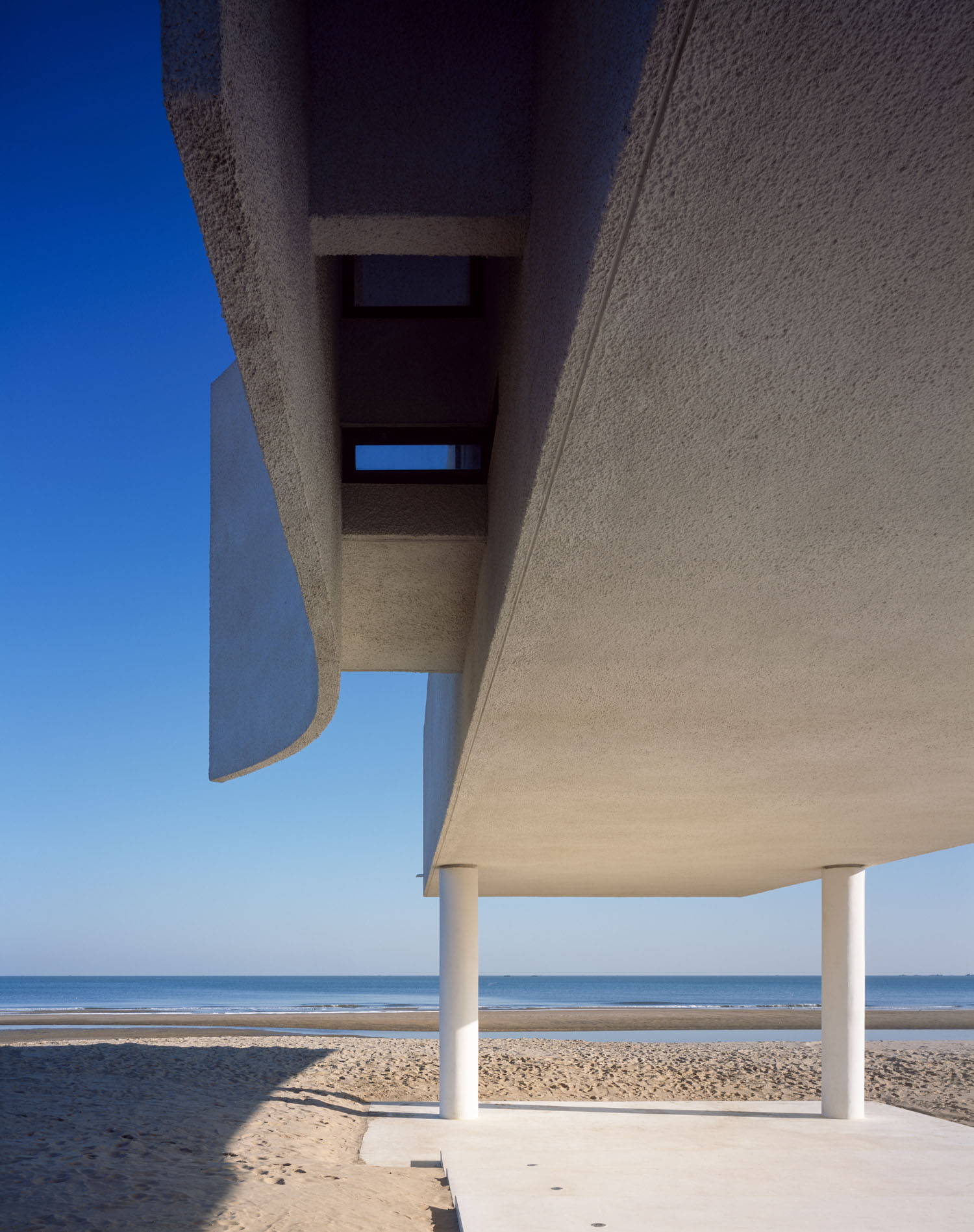 Seashore Chapel by Vector Architects, sacral, architecture, china, minimalism, white