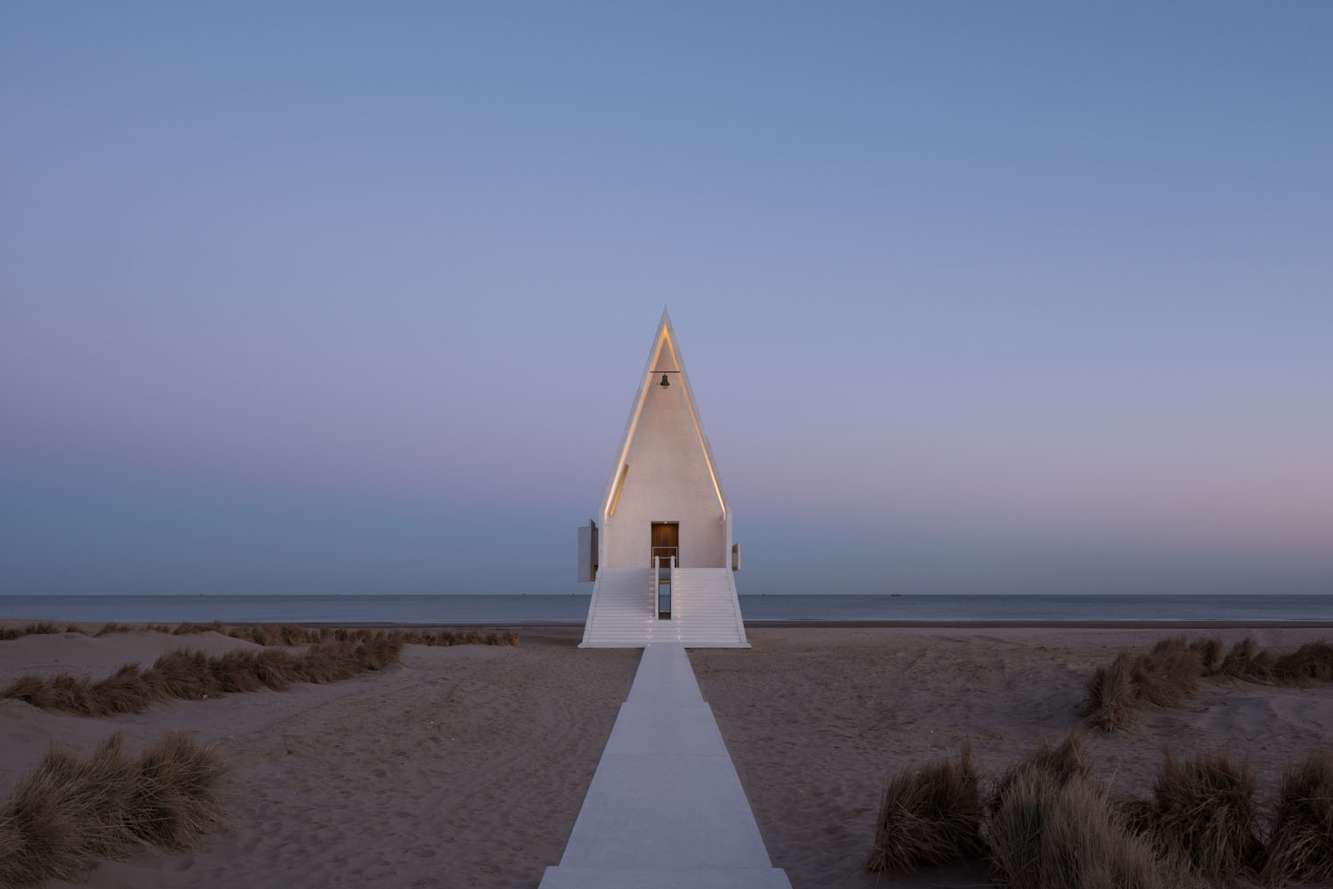 Seashore Chapel by Vector Architects, sacral, architecture, china, minimalism, white
