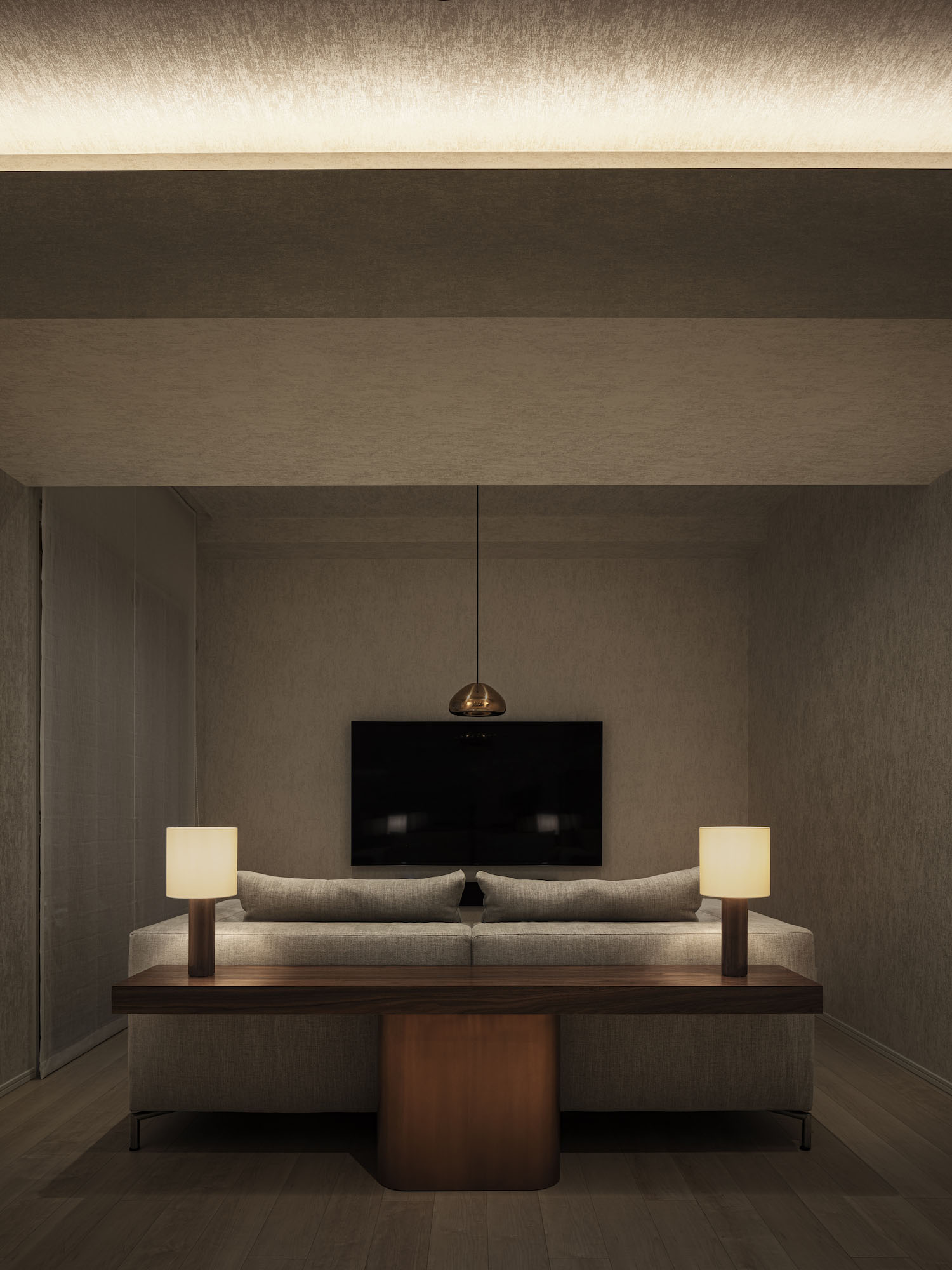 Ariake Residence by I IN, japan, apartment, minimalism, art