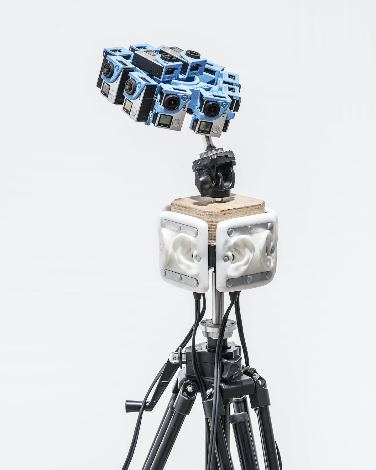 H+ by Matthieu Gafsou, technology, people, documentary