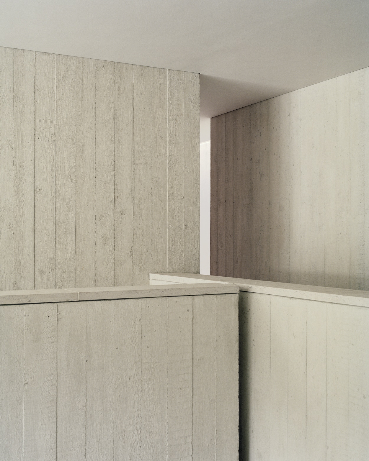 Villa Waalre by Russell Jones, modernism, minimalism, villa