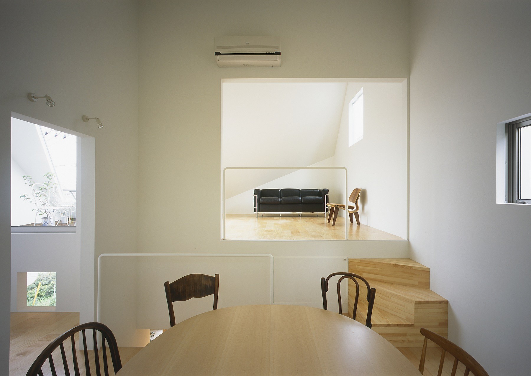 House with Gardens by Tetsuo Kondo Architects, japan, familyhouse, architecture, garden
