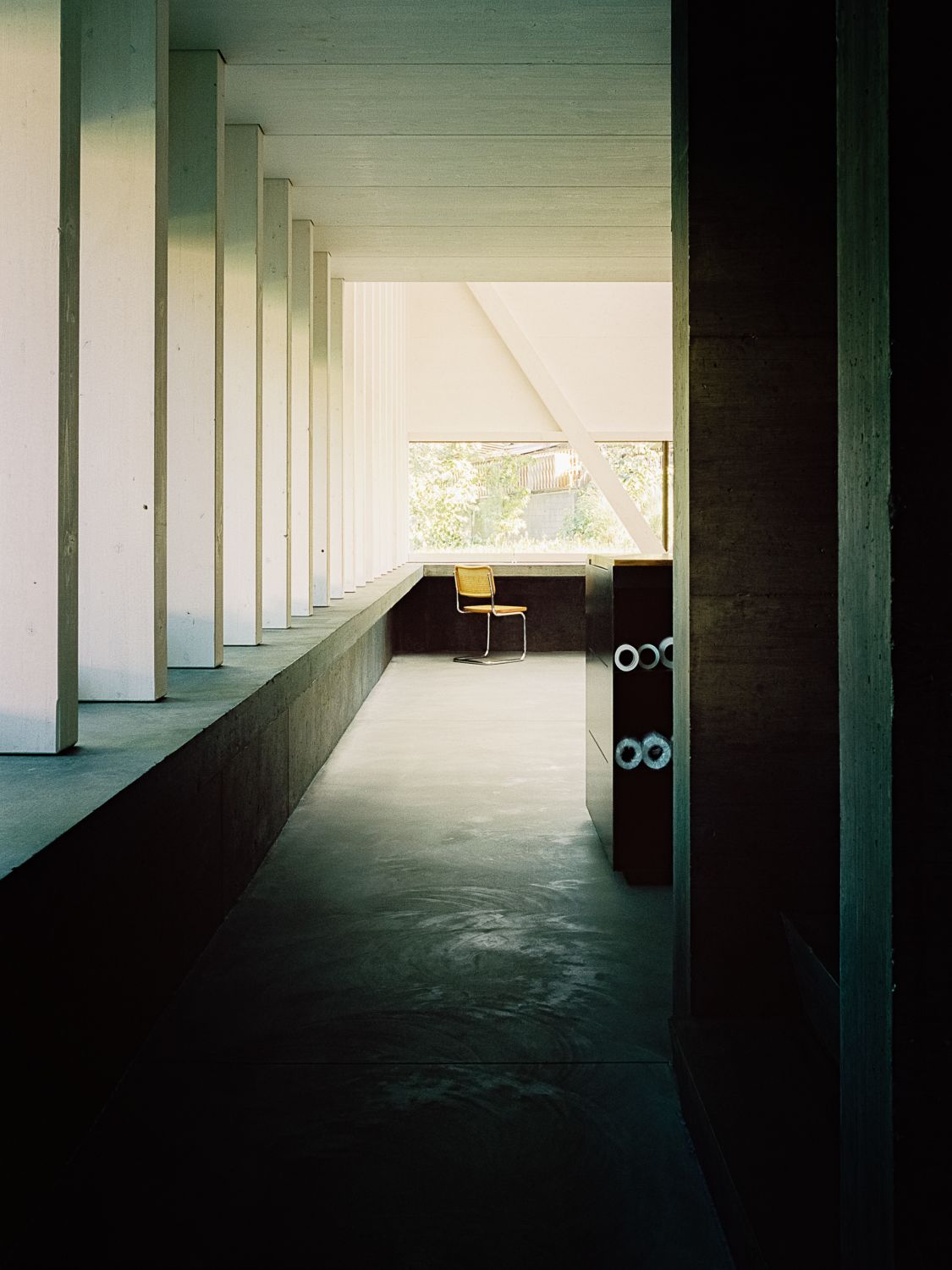 Atelier by Stocker Lee Architects, interiors, atelier, minimalism