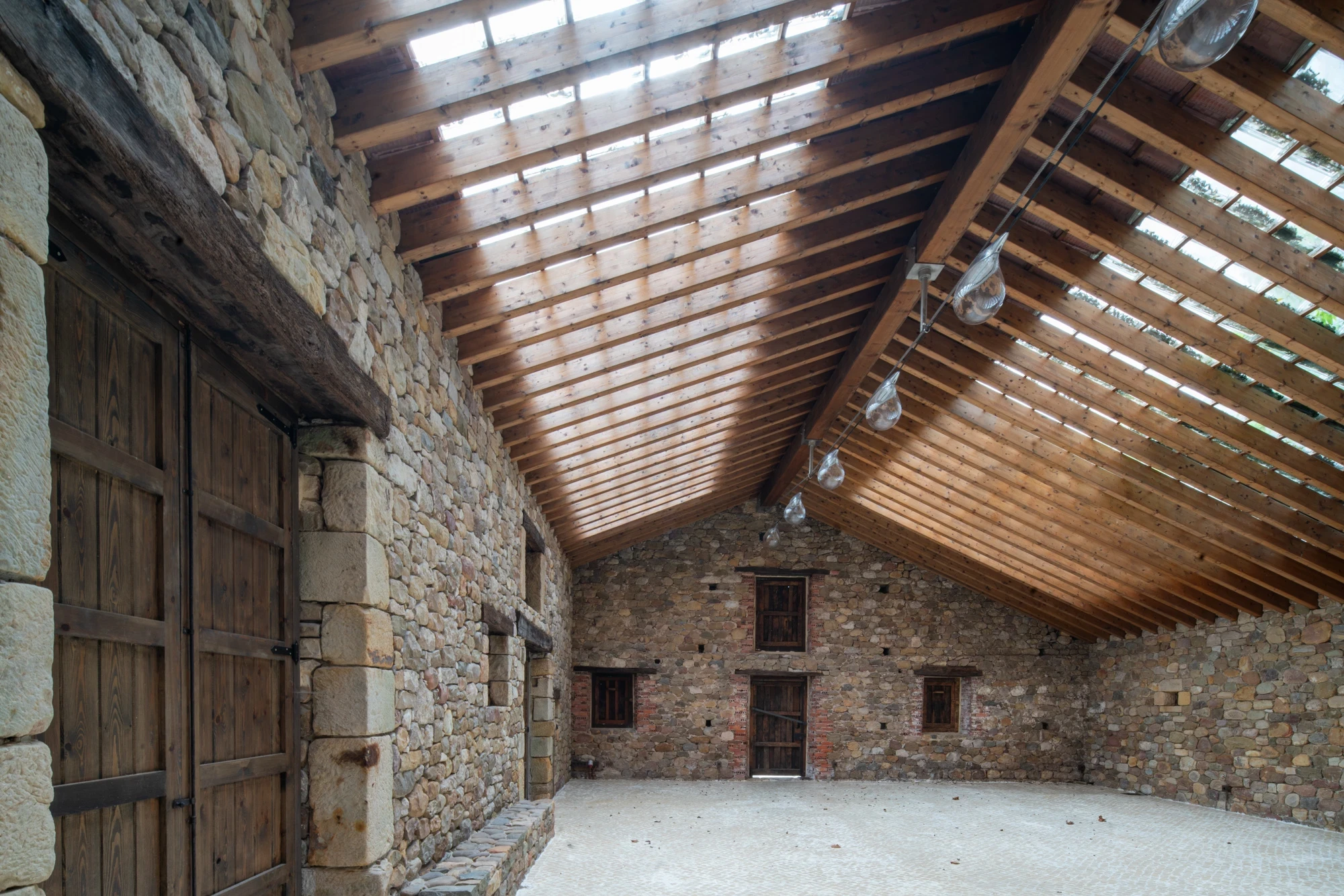 Tiled Sky Glass Tile Pavilion by Héctor Navarro, Golbardo Cantabria Spain, glass tiles, filtered light, architecture