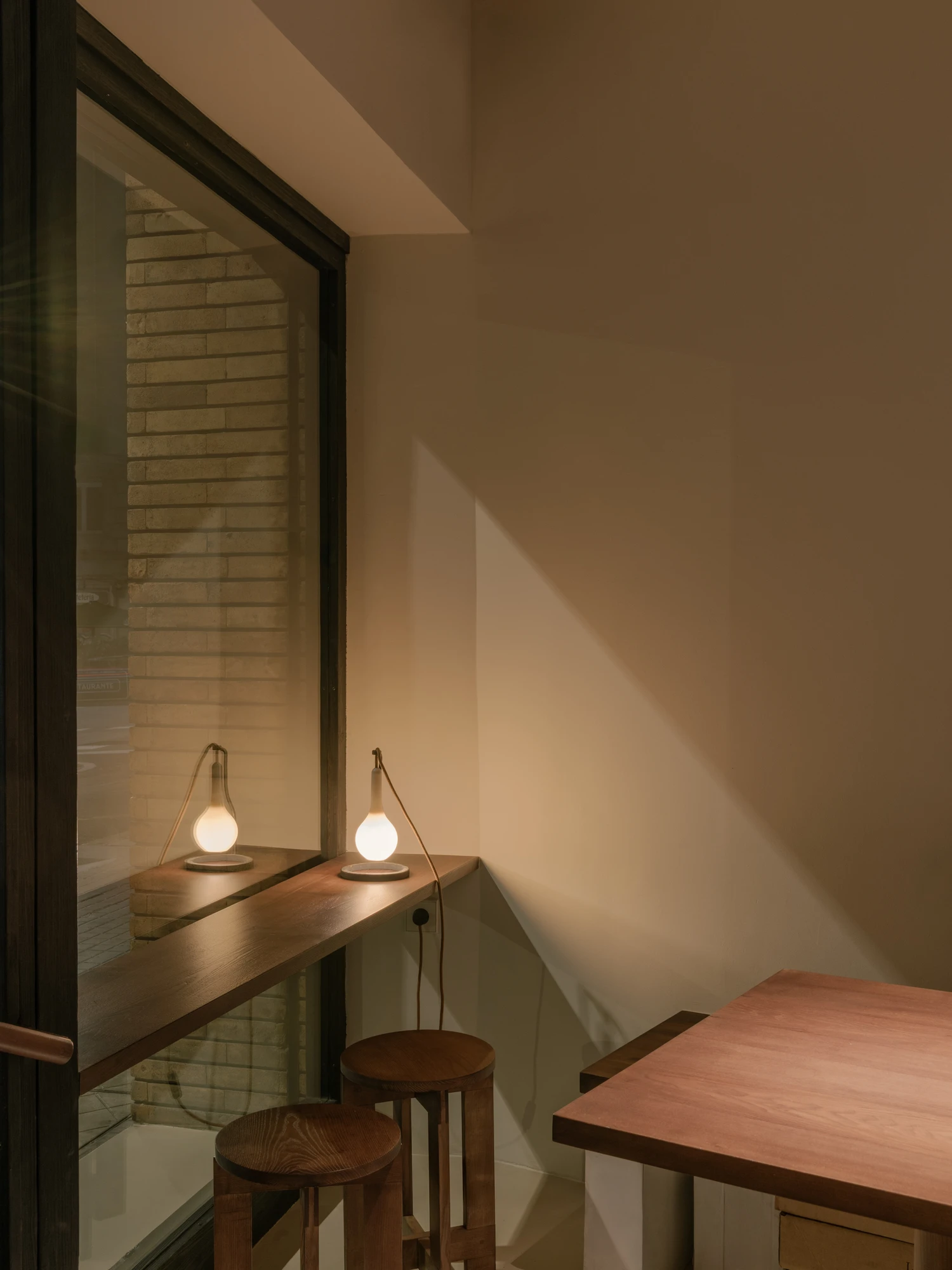 Bespoke Furniture for Jazminos Restaurant by David Sandoval, Barcelona Spain, solid ash wood tables and stools, restaurant furniture, craft