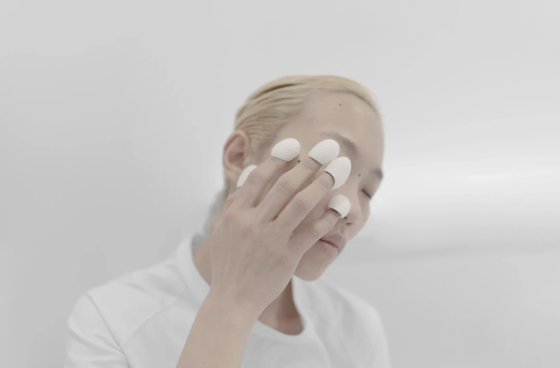 NATORU by Mit Borrás at Kunstverein Göttingen Germany, film installation, media performance, 3D printing, transhumanism, Peter Heller