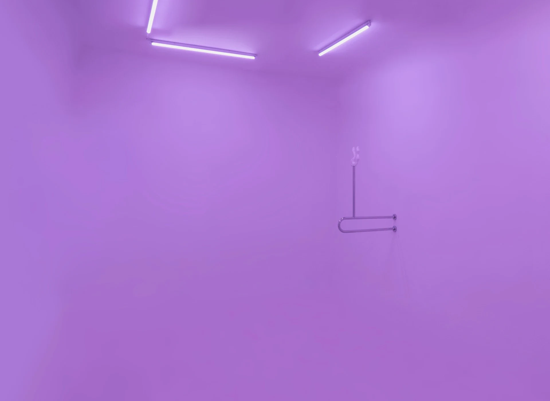 NATORU by Mit Borrás at Kunstverein Göttingen Germany, film installation, media performance, 3D printing, transhumanism, Peter Heller