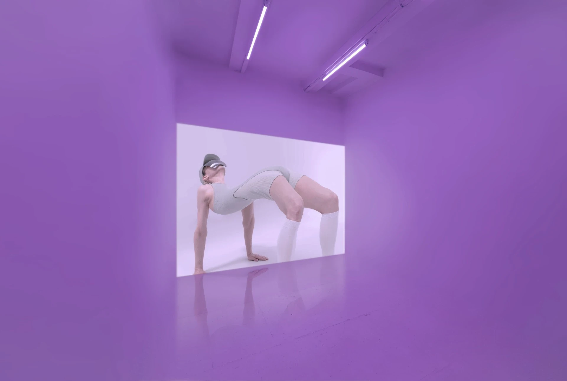 NATORU by Mit Borrás at Kunstverein Göttingen Germany, film installation, media performance, 3D printing, transhumanism, Peter Heller