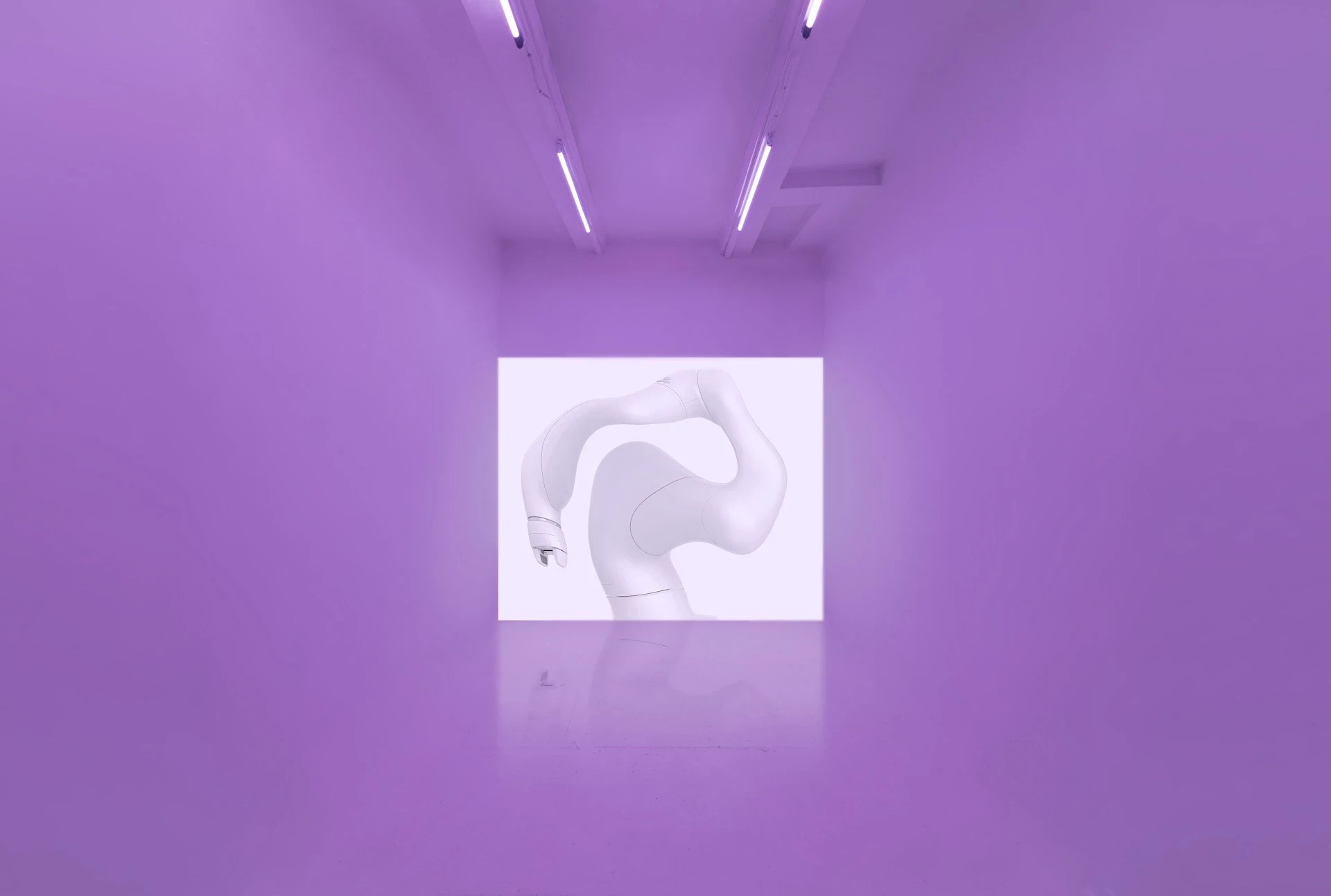 NATORU by Mit Borrás at Kunstverein Göttingen Germany, film installation, media performance, 3D printing, transhumanism, Peter Heller