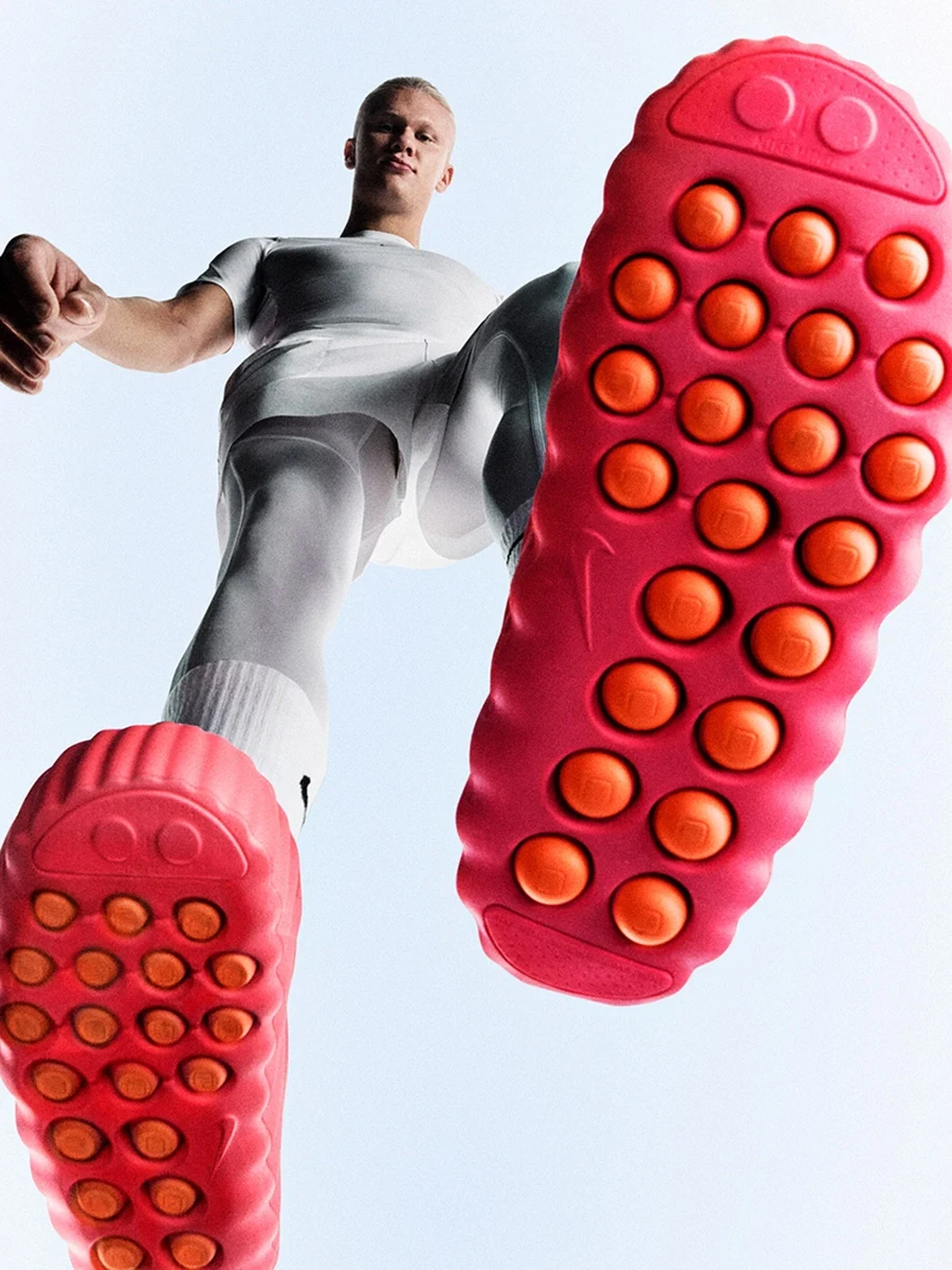 Nike Mind 001, neuroscience-based footwear, brain-scanning data, design innovation